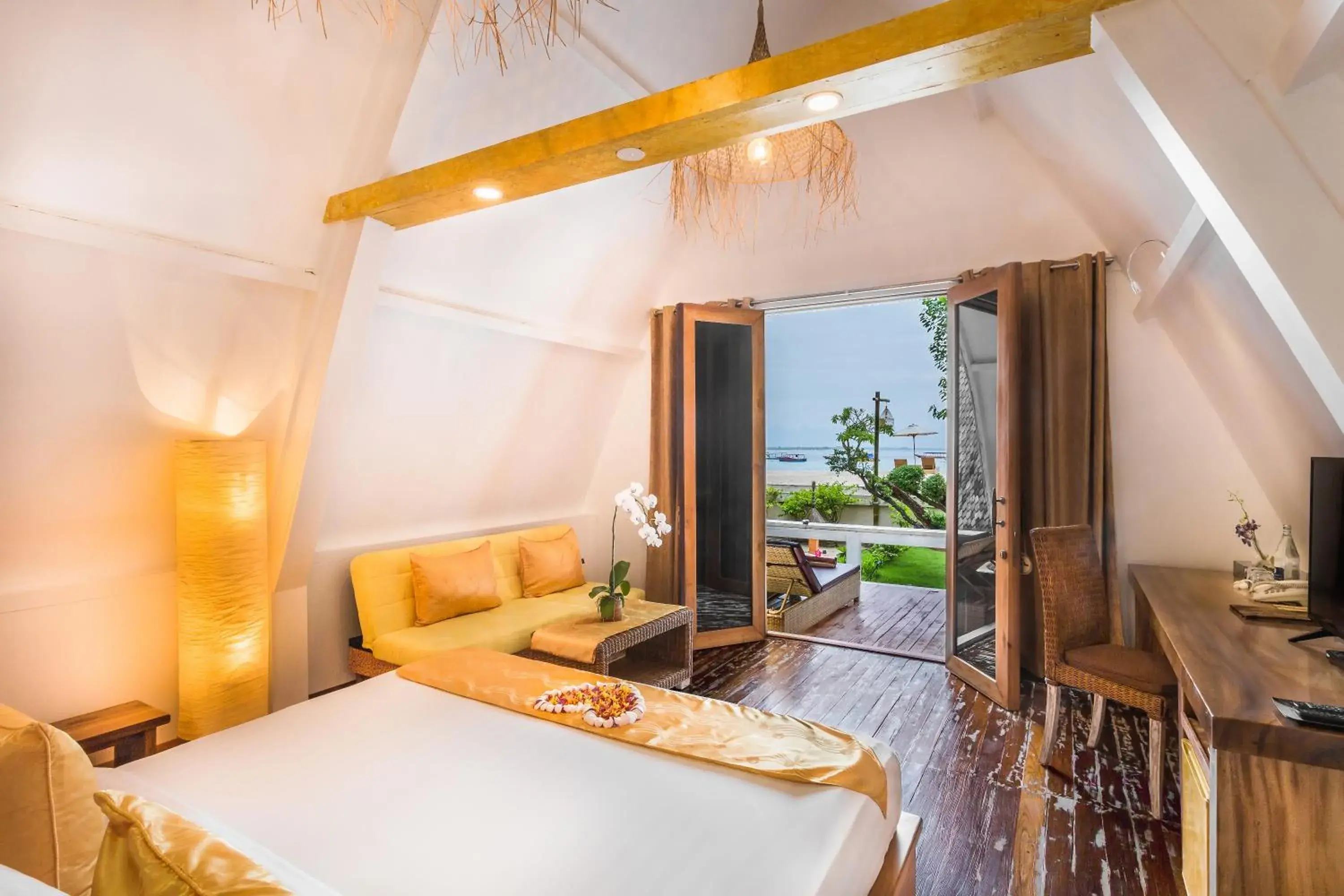 Garden, Bed in Pearl of Trawangan Garden, Bed in Pearl of Trawangan