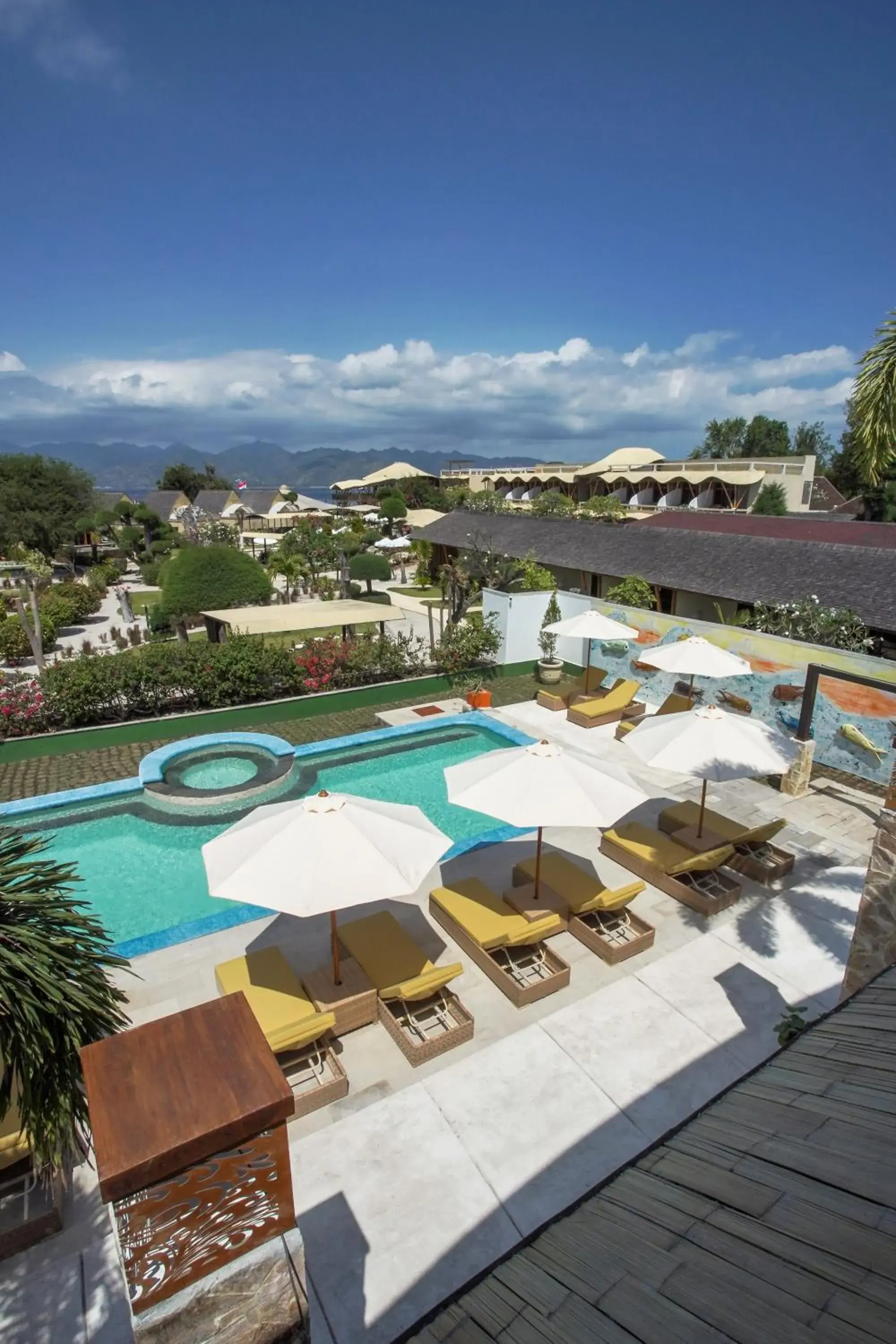 Pool view in Pearl of Trawangan Pool view in Pearl of Trawangan