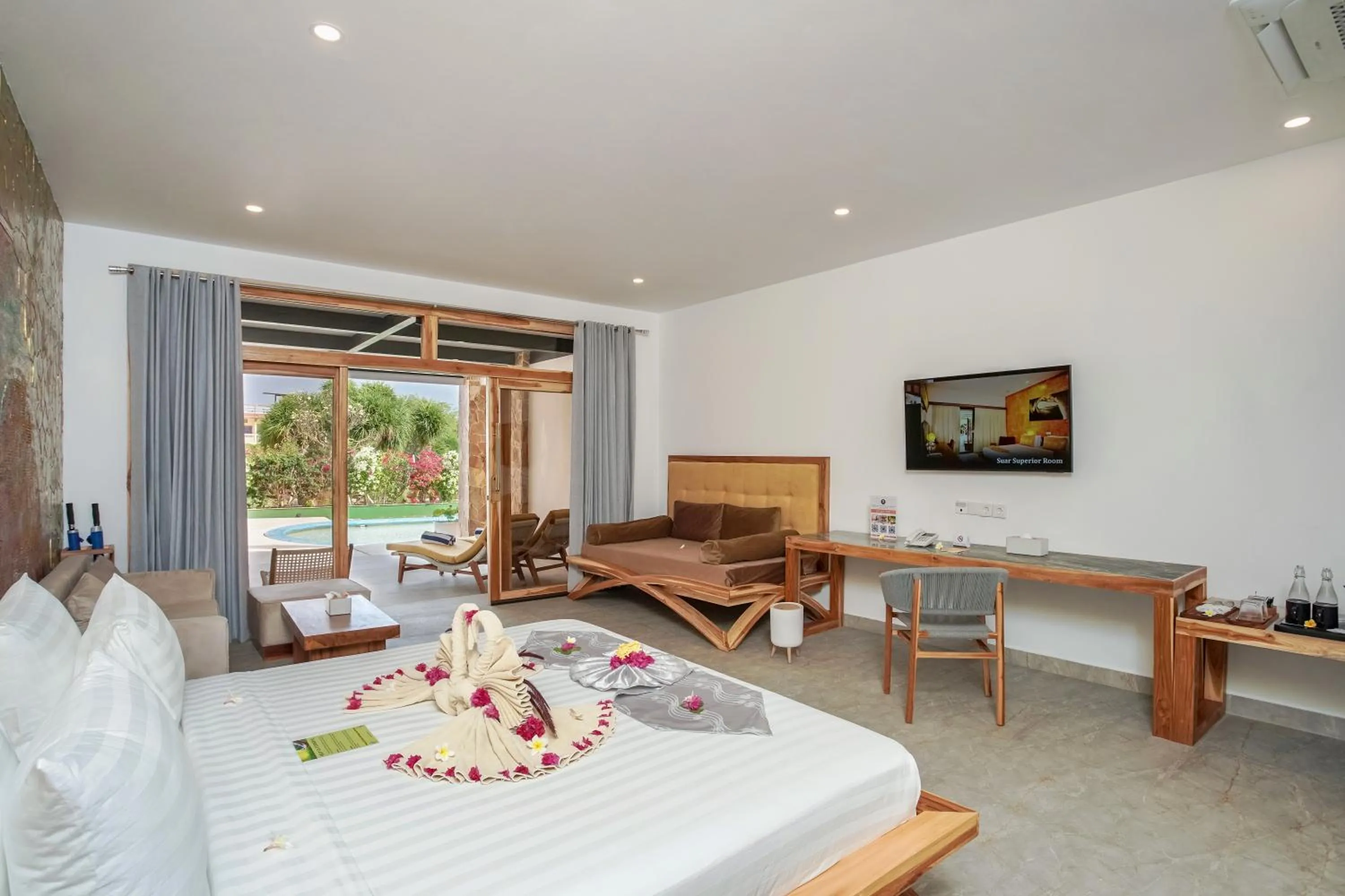 Bedroom, Bed in Pearl of Trawangan