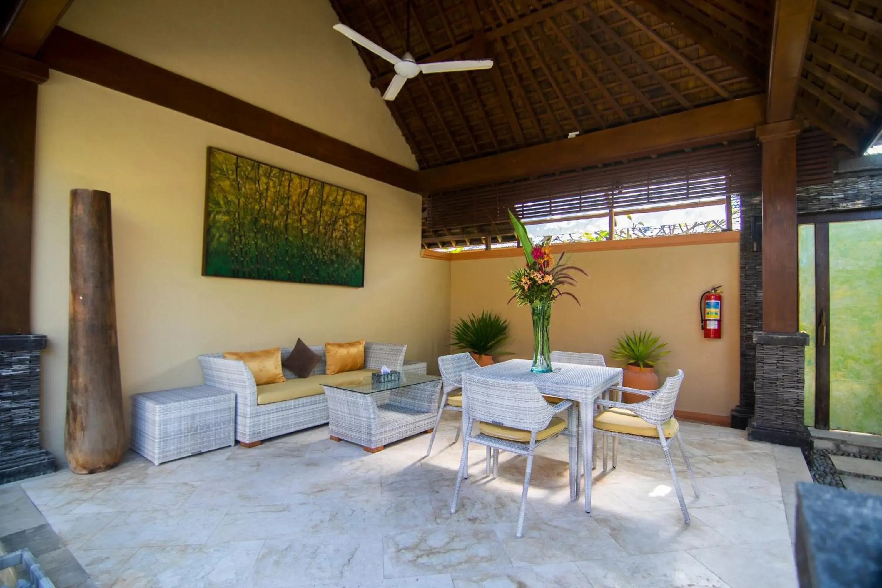 Property building in Pearl of Trawangan Property building in Pearl of Trawangan