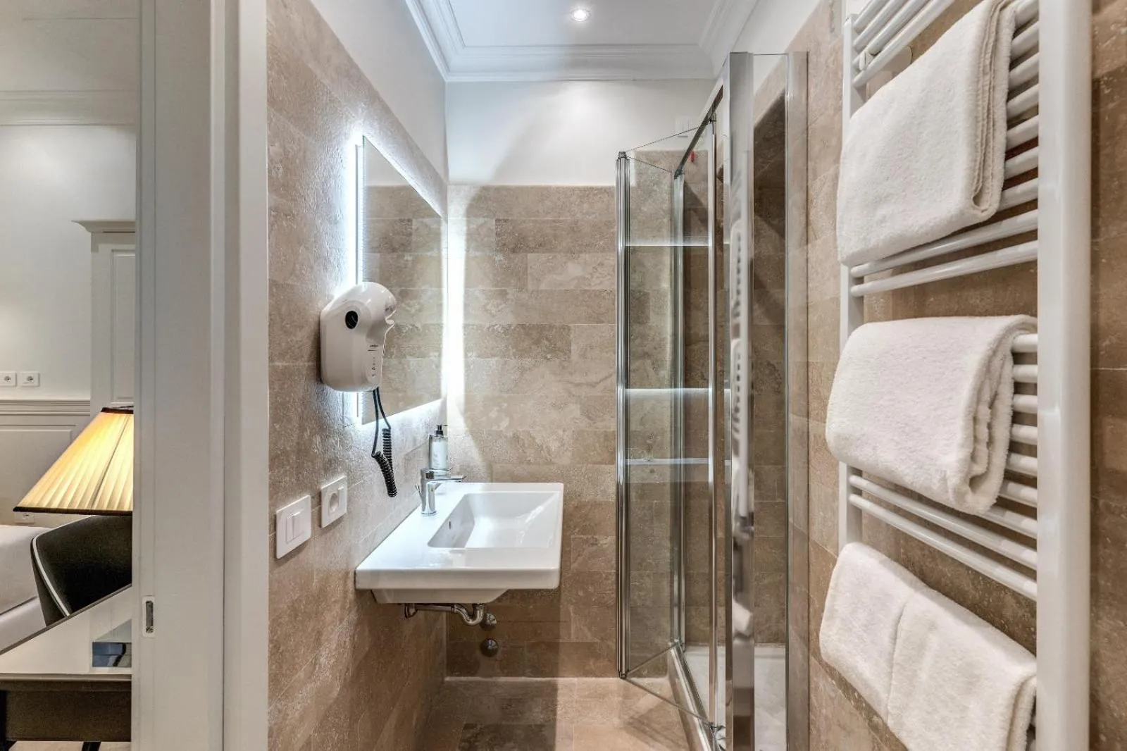 Bathroom in ACA Hotel Viminale