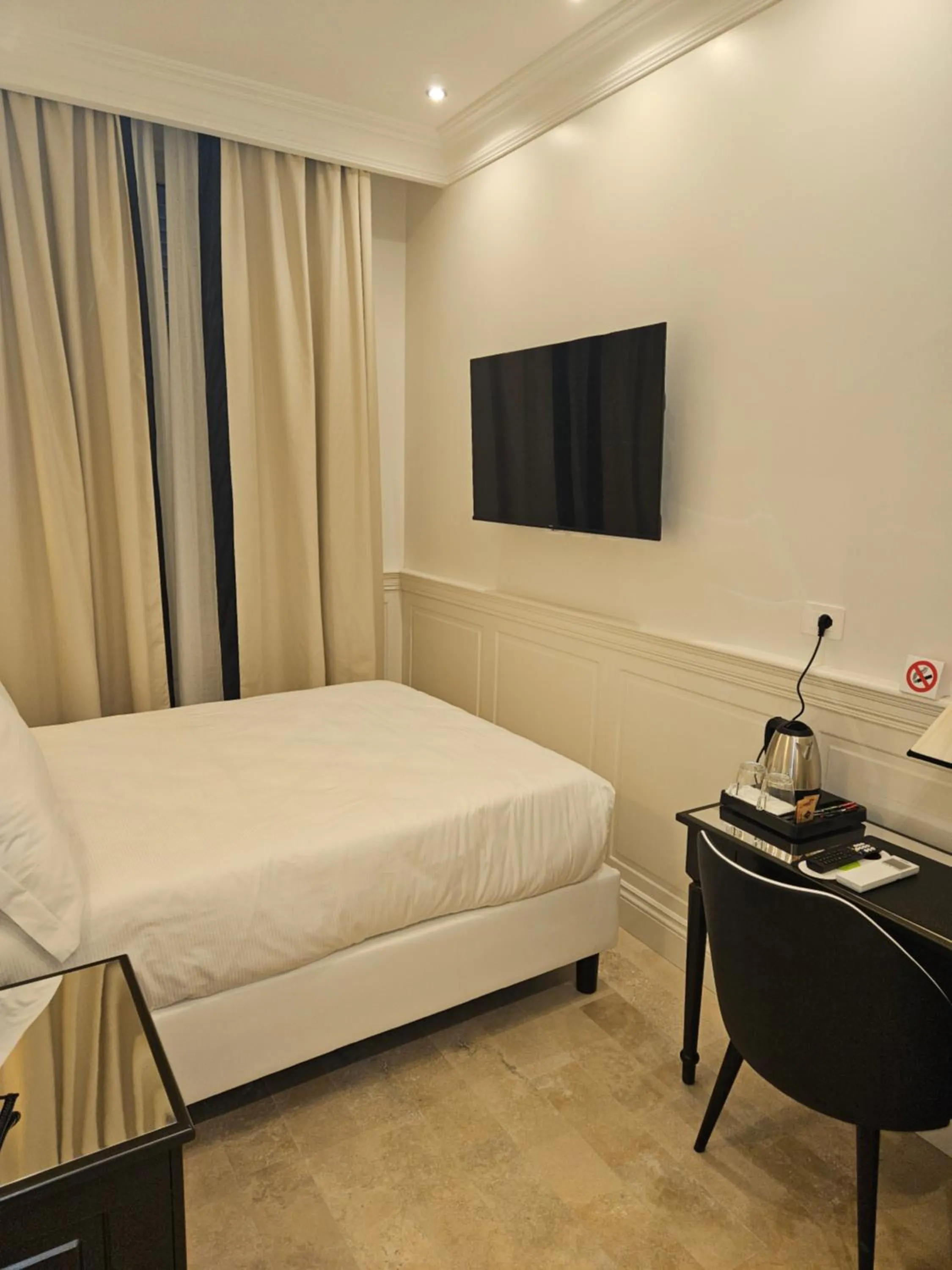 Bed in ACA Hotel Viminale