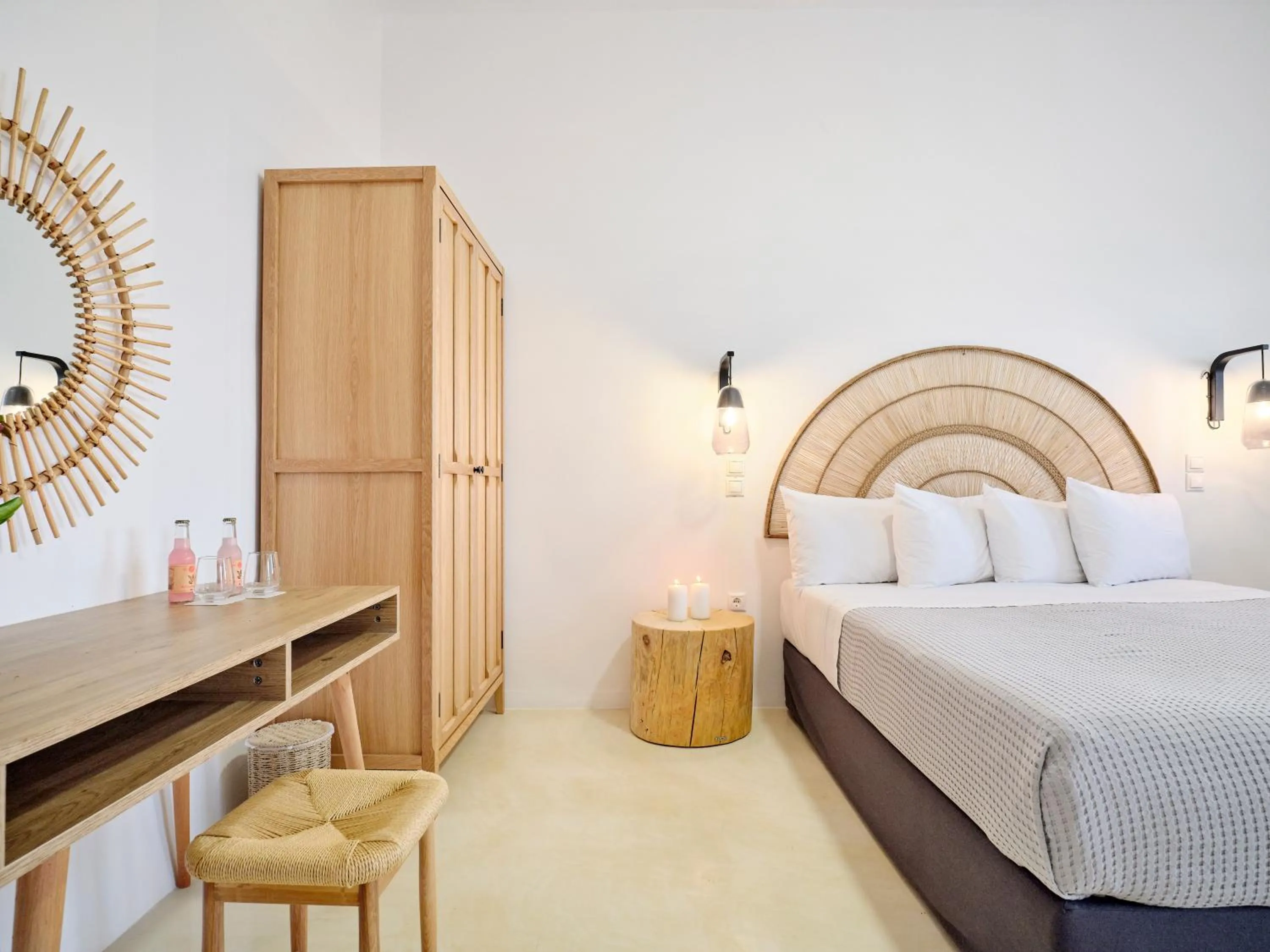 Bed in Bonatsa Beach House