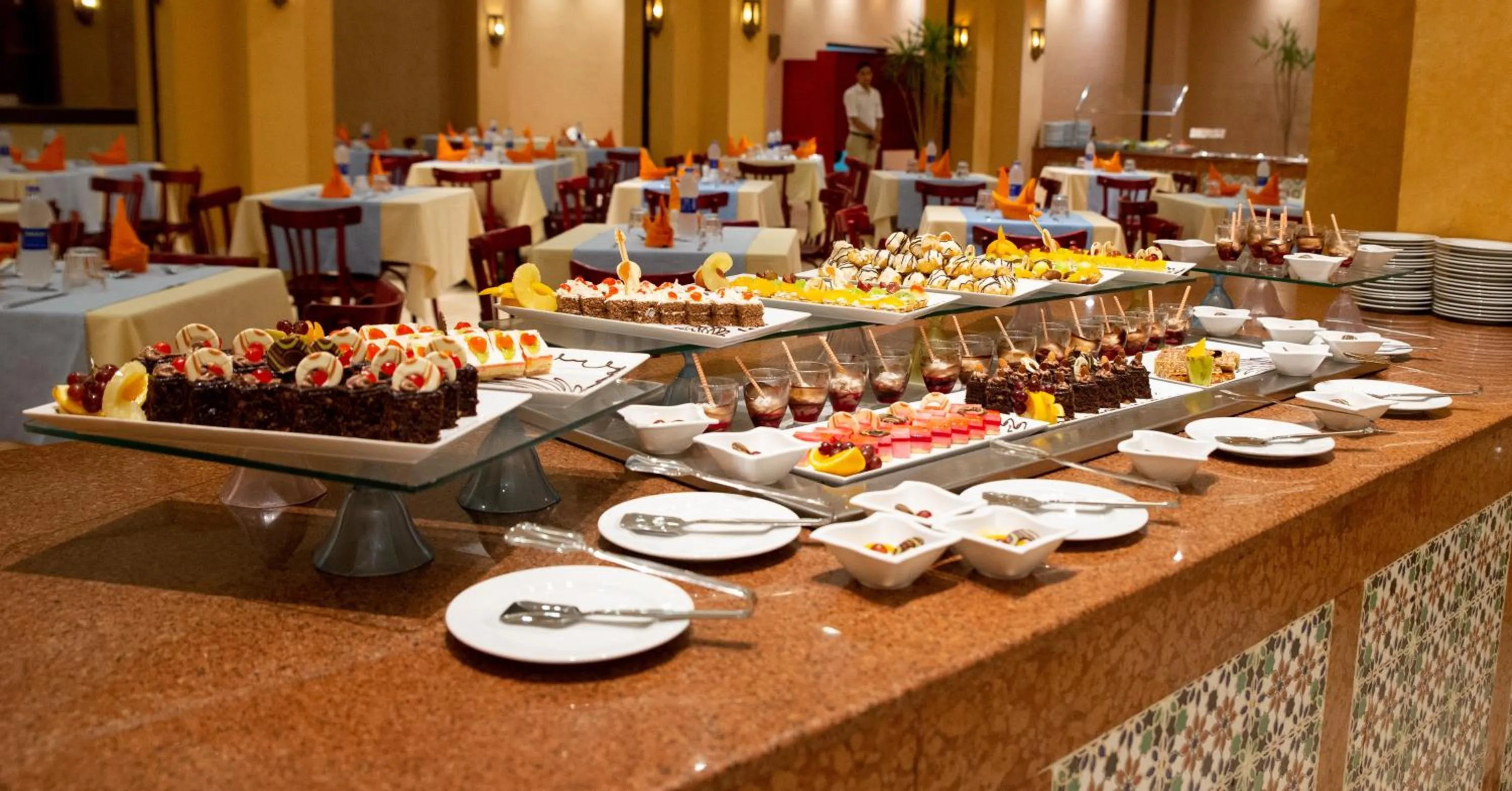 Restaurant/places to eat in Caesar Bay Resort