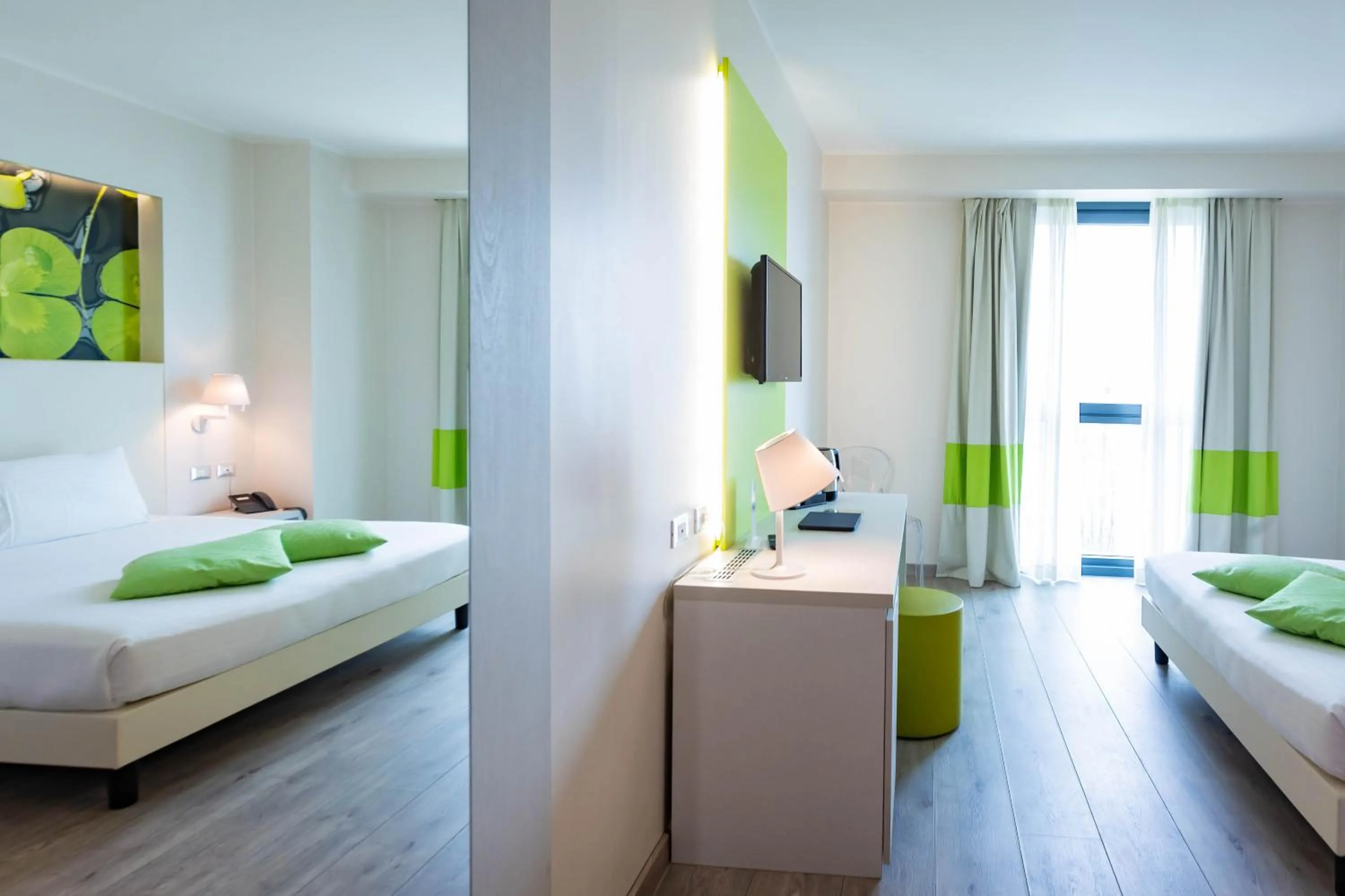 Bed in ibis Styles Milano Est Settala