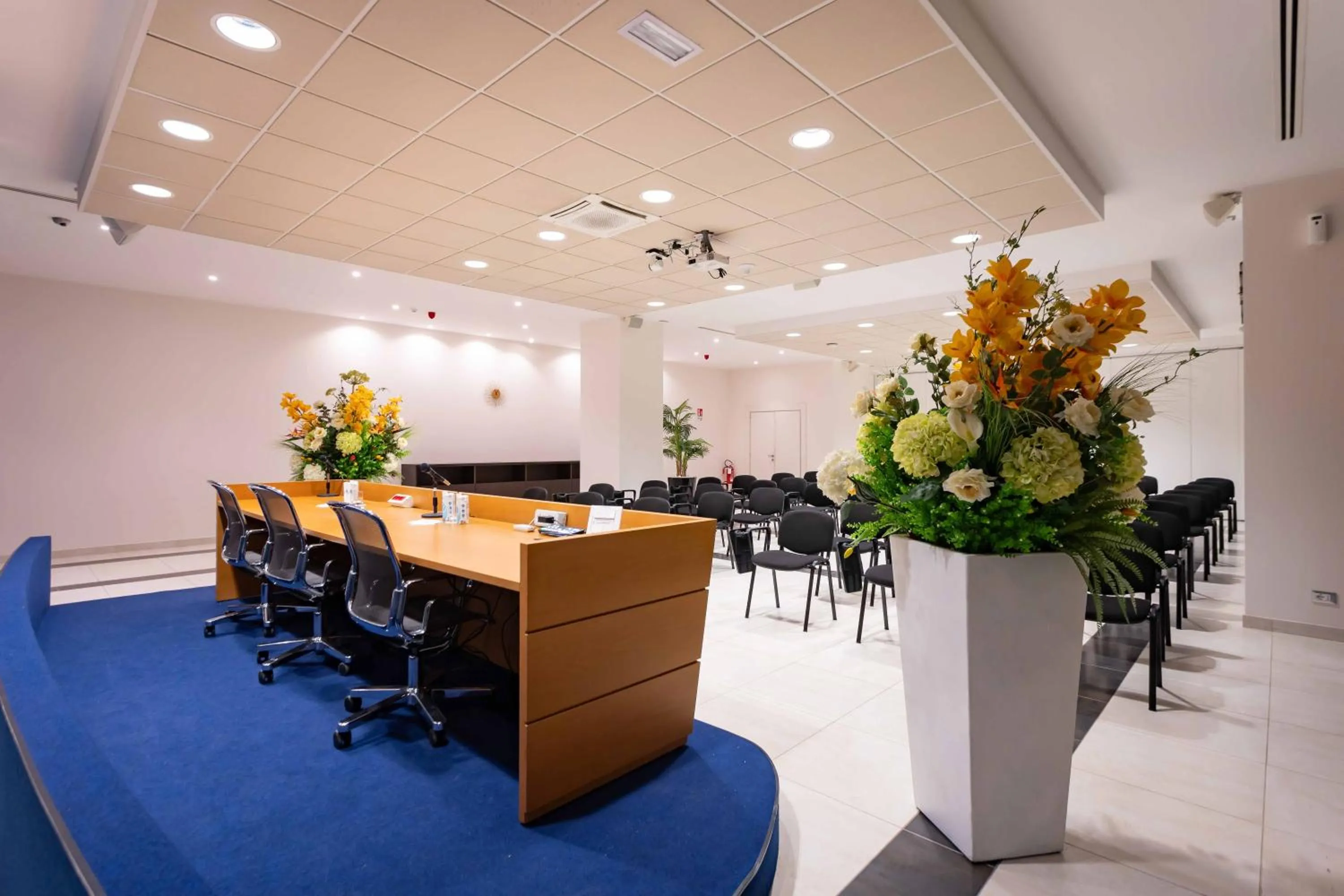 Meeting/conference room in ibis Styles Milano Est Settala