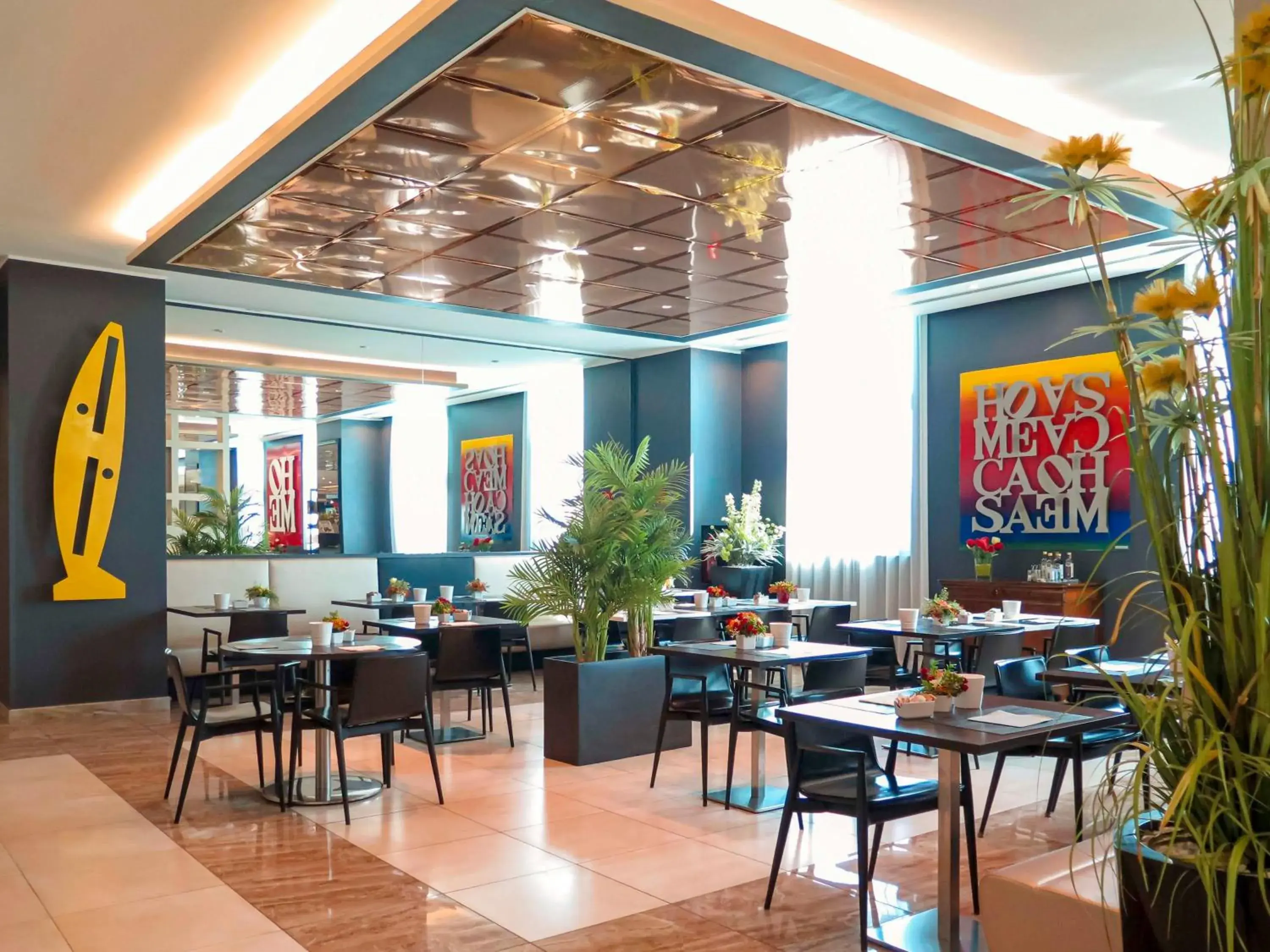 Restaurant/places to eat in ibis Styles Milano Est Settala Restaurant/places to eat in ibis Styles Milano Est Settala