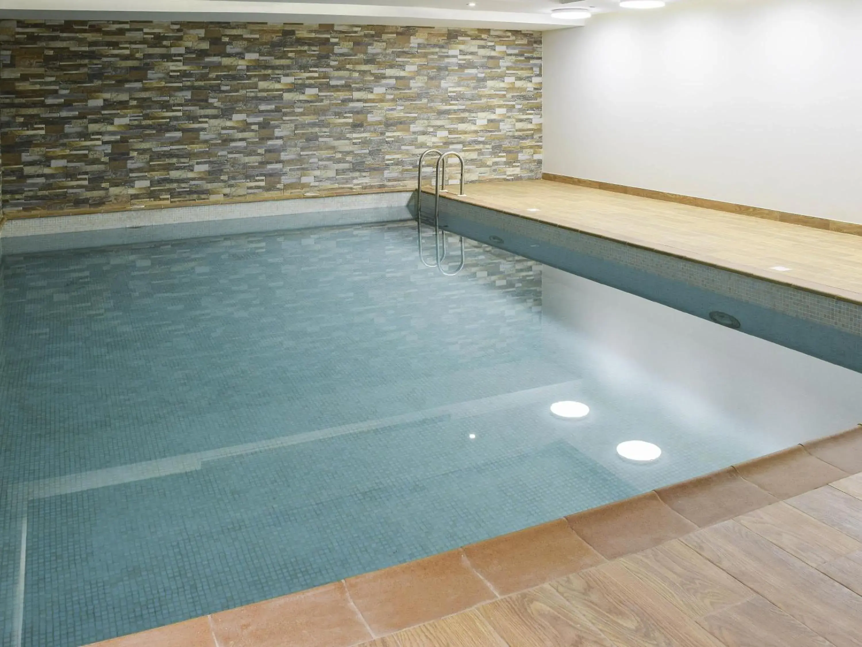 Pool view in Novotel Suites Riyadh Centre Pool view in Novotel Suites Riyadh Centre