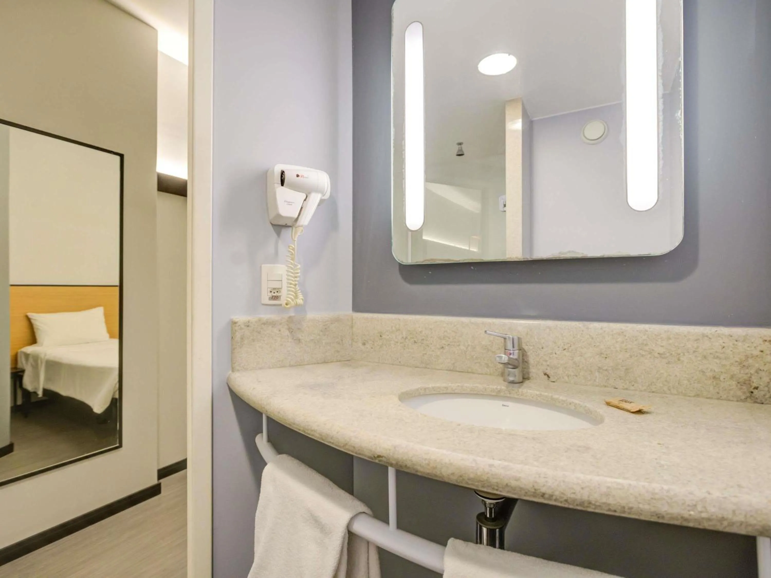 Bedroom in ibis Rio de Janeiro Nova America