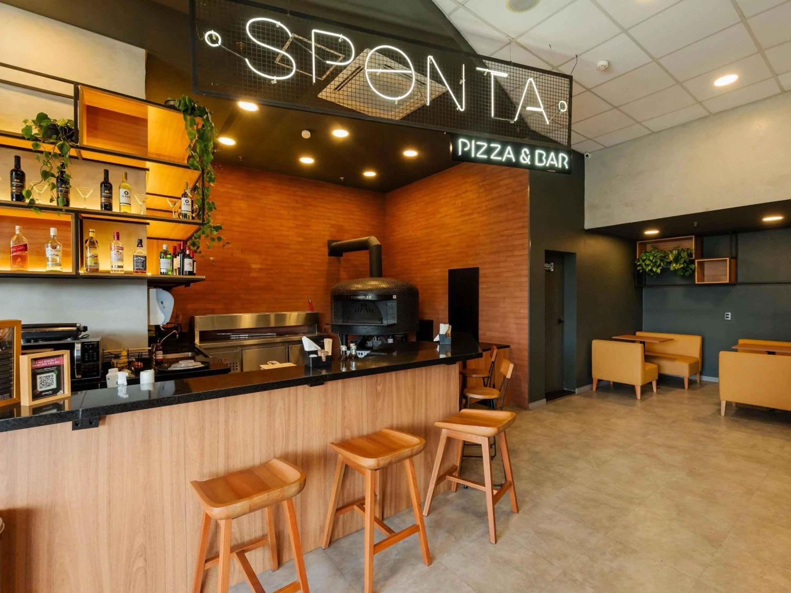 Lounge or bar in ibis Mogi das Cruzes Shopping