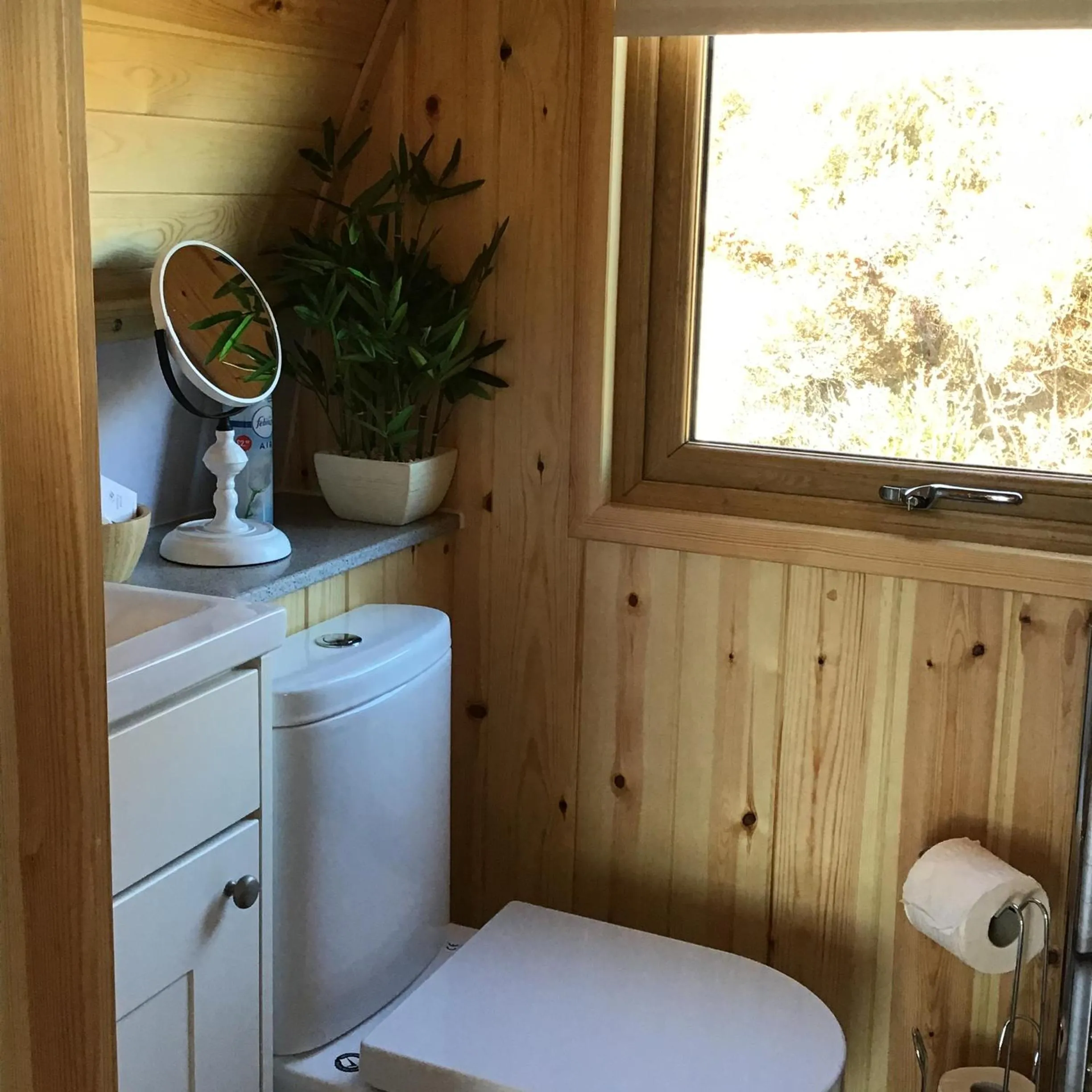 Bathroom in Suil na Mara Pod