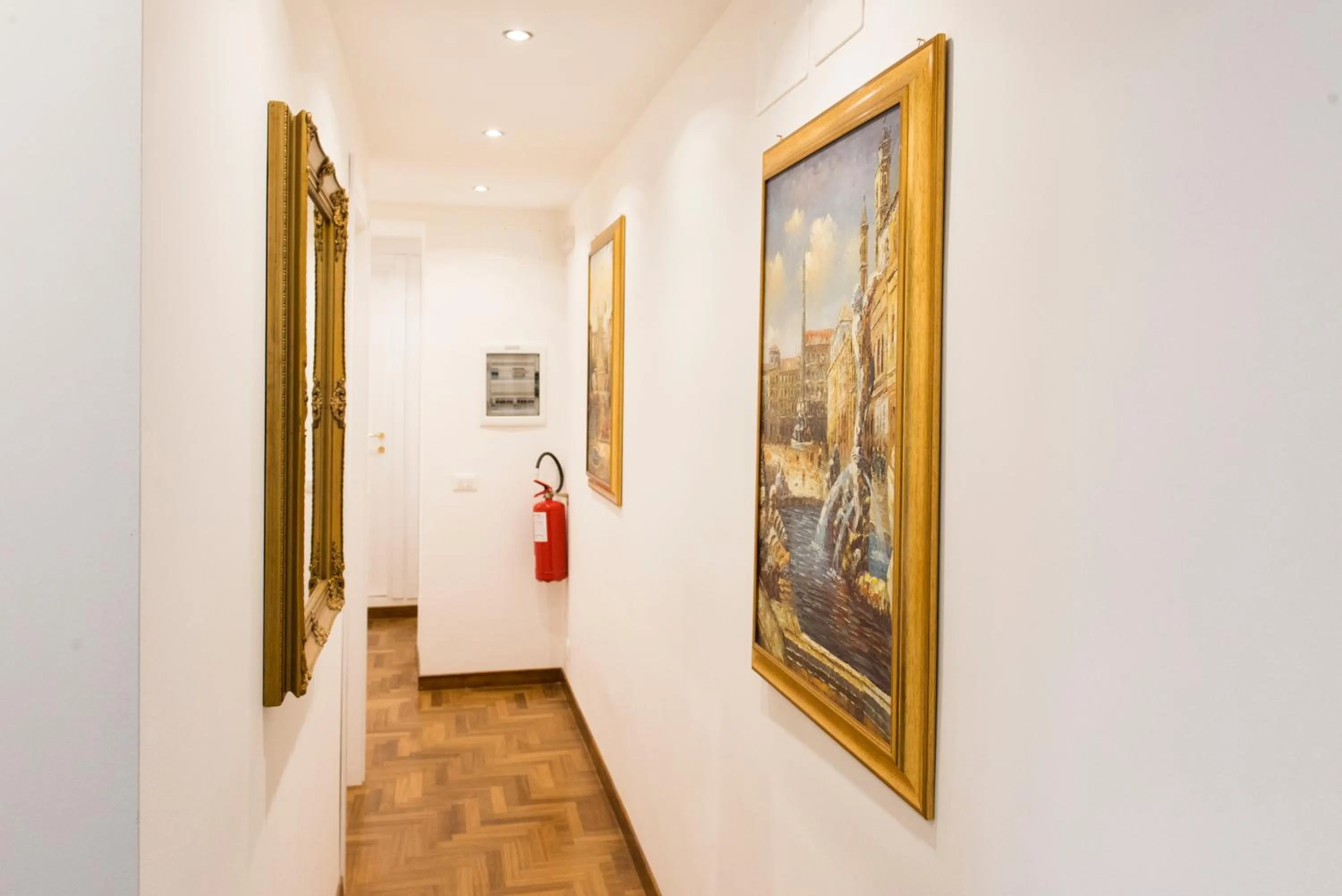 Lobby or reception, Bed in Domus Trevi