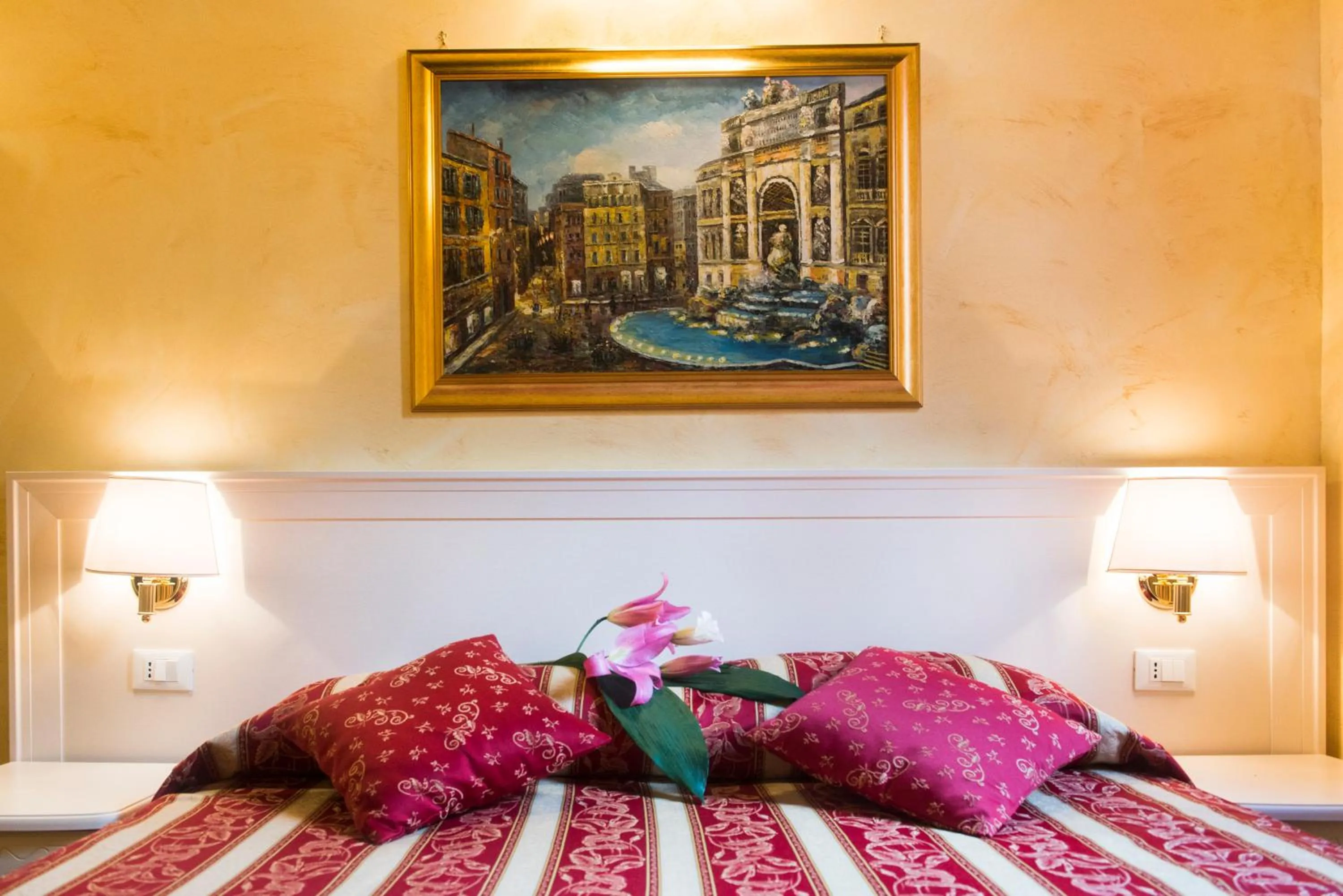 Bedroom, Bed in Domus Trevi