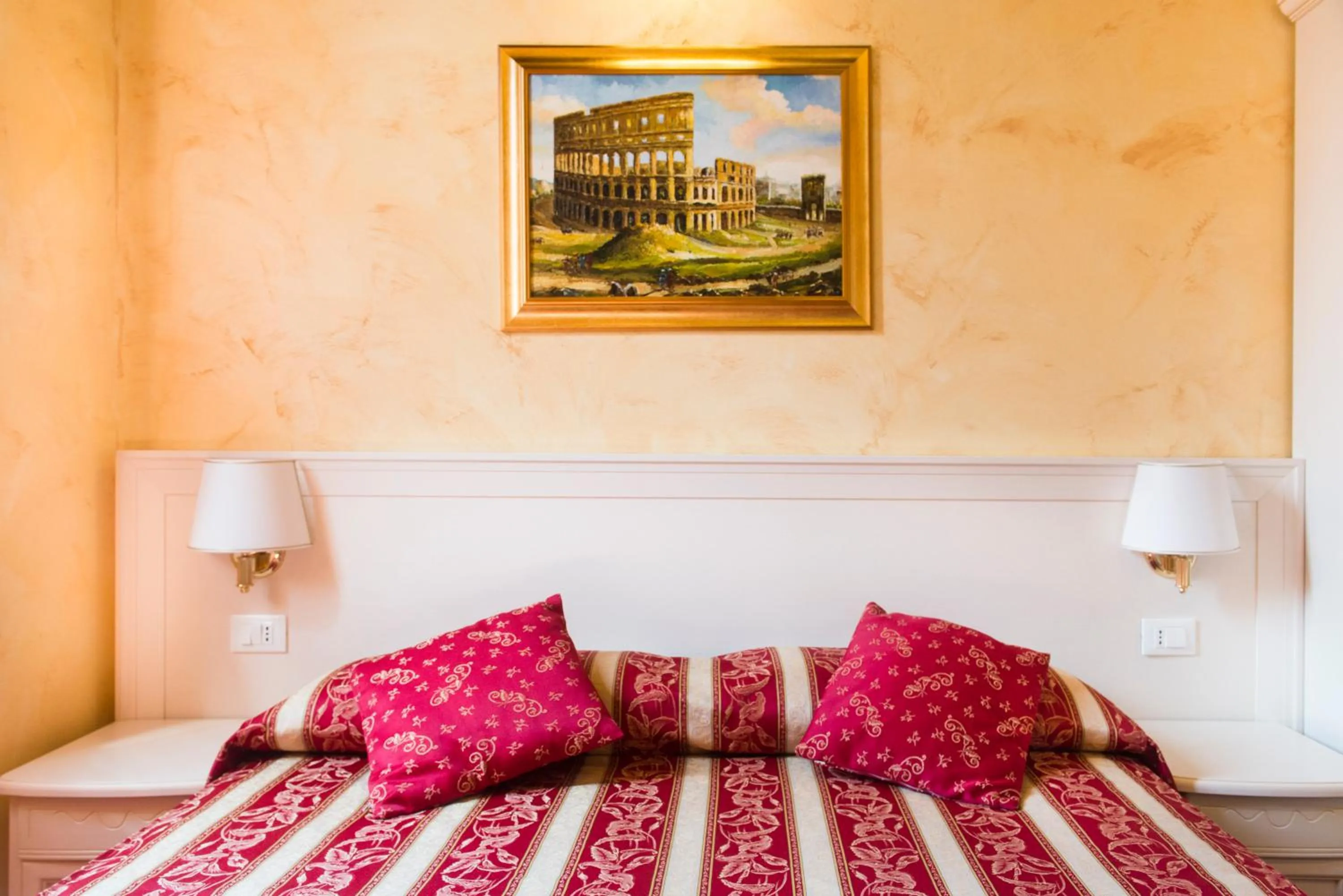 Bedroom, Bed in Domus Trevi