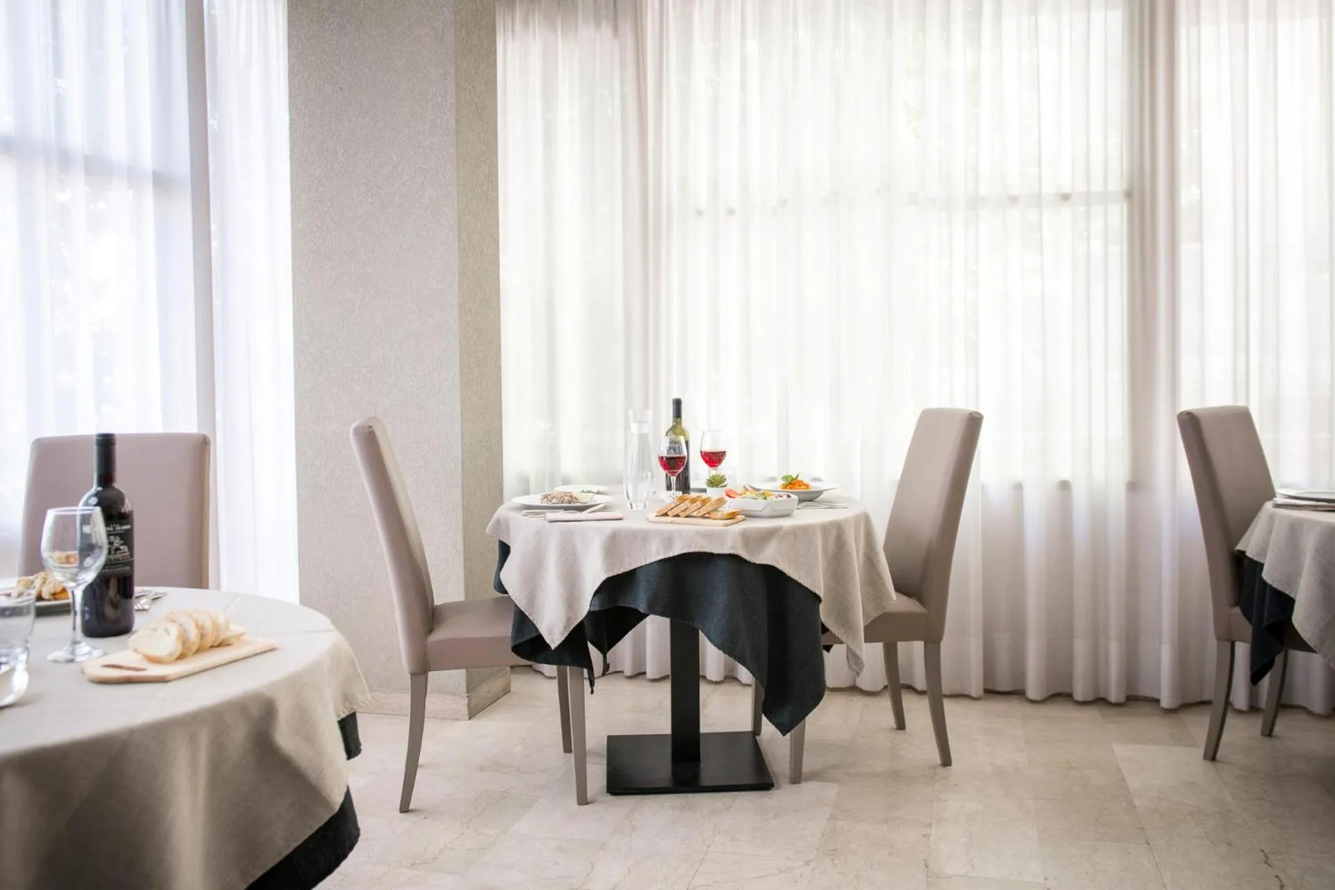 Restaurant/places to eat in Hotel Eliseo Riccione