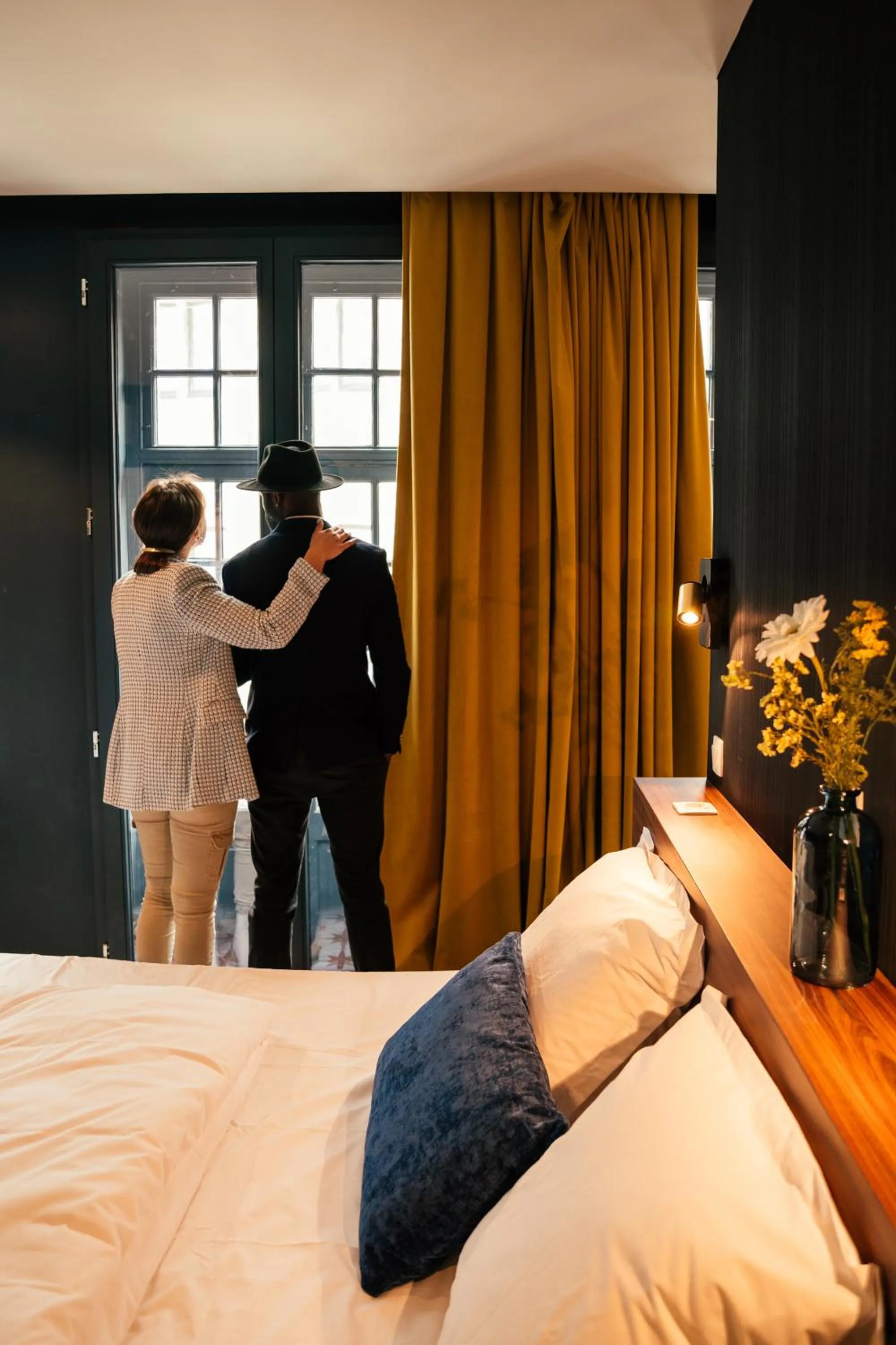 People, Bed in Gran Hotel De Passage