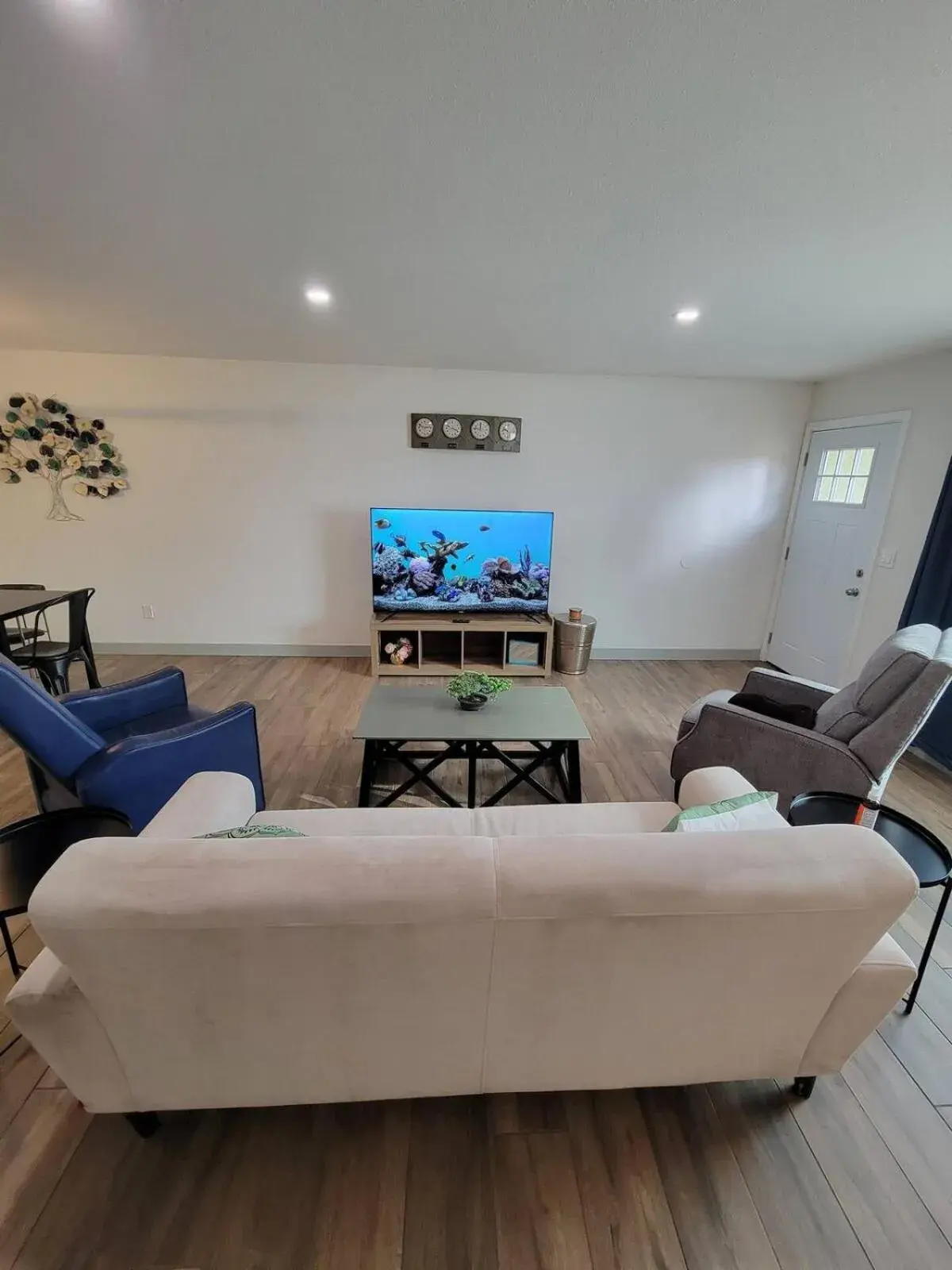 Msg for 5percent off 2Bed1Bath KingQueenBeds NorthPHX Msg for 5percent off 2Bed1Bath KingQueenBeds NorthPHX