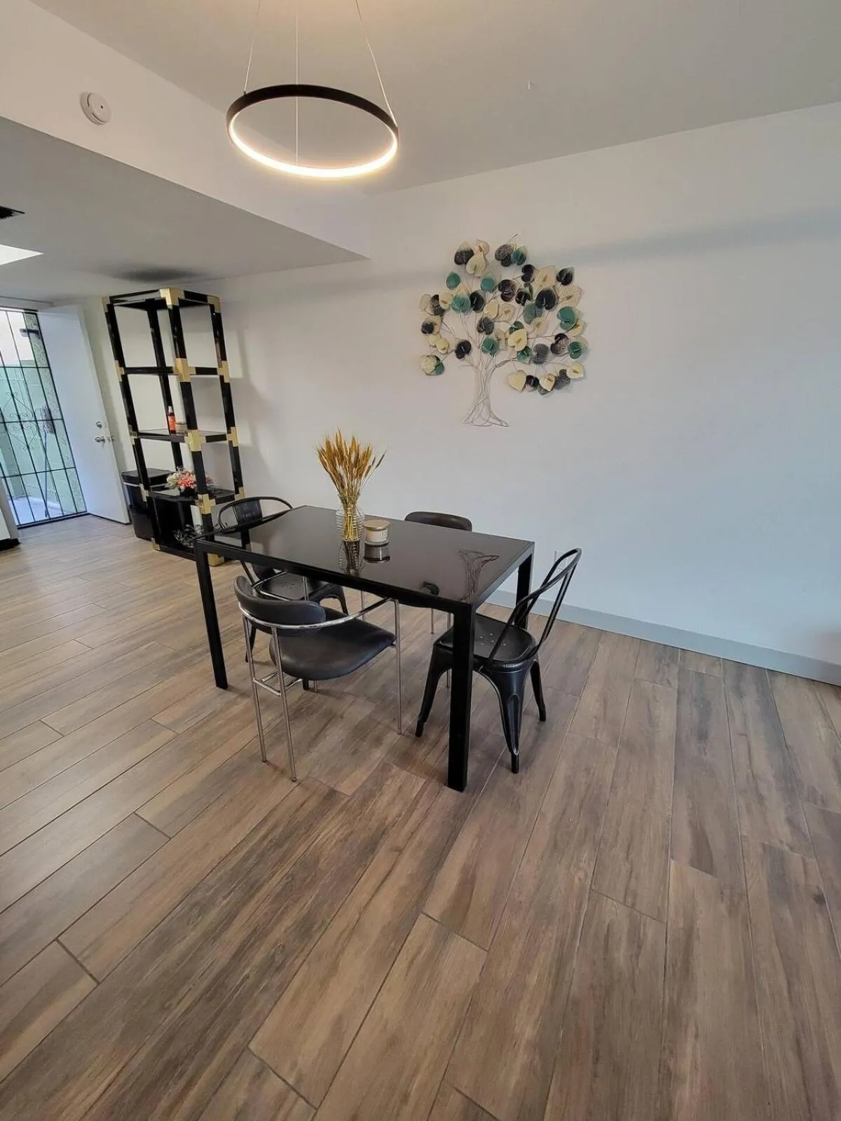 Msg for 5percent off 2Bed1Bath KingQueenBeds NorthPHX