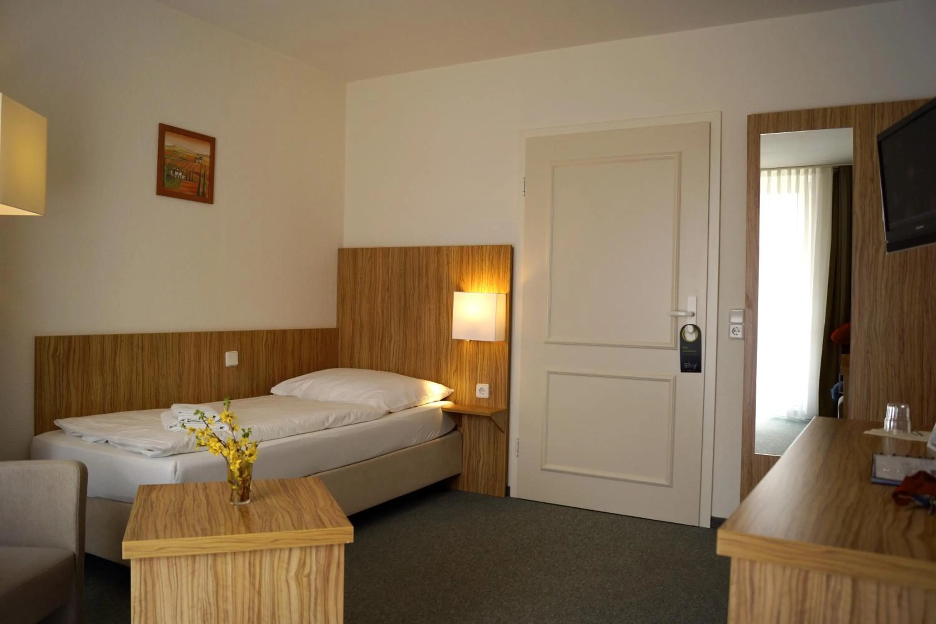 Photo of the whole room, Bed in Akzent Hotel Am Burgholz