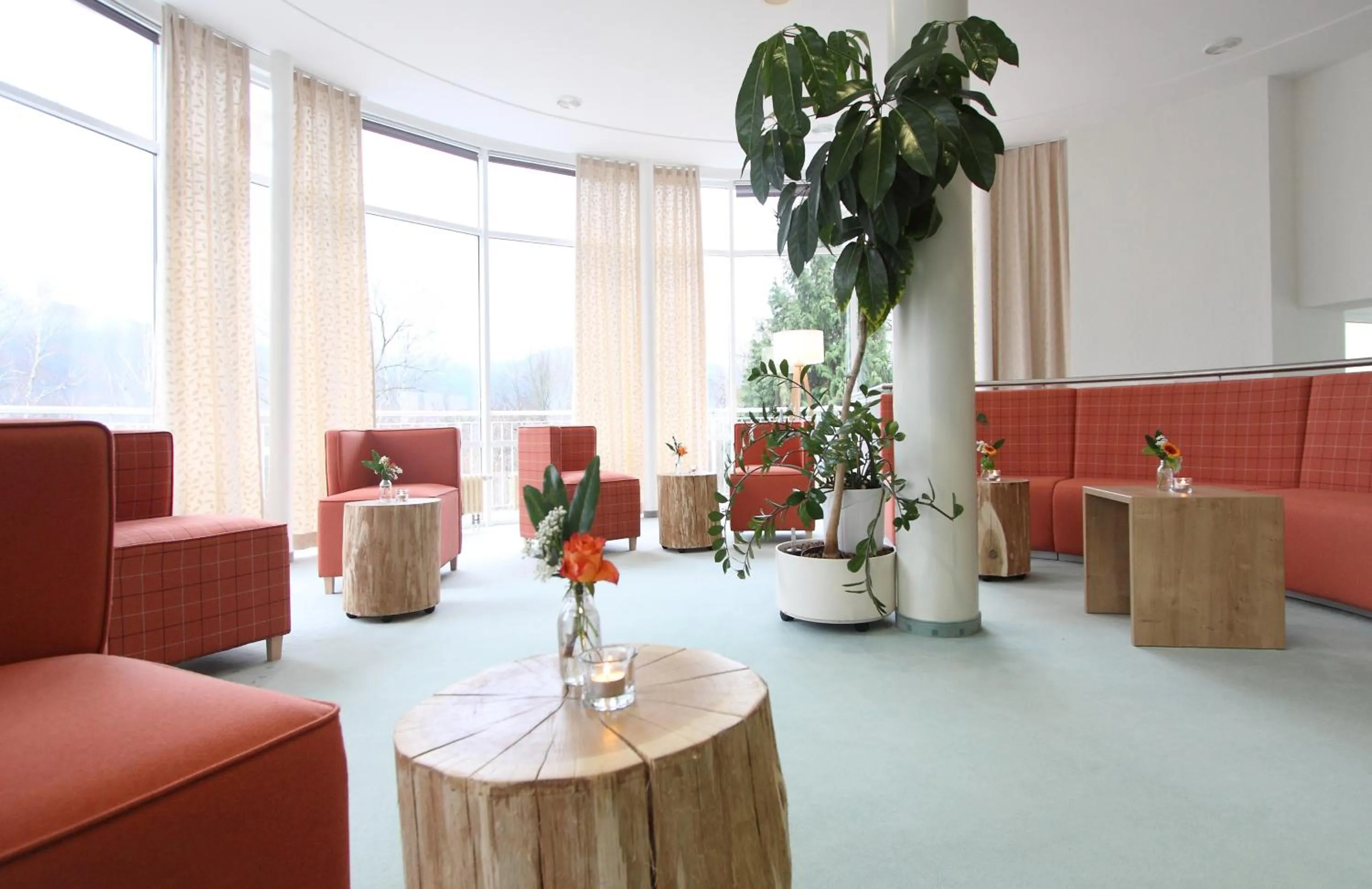 Communal lounge/ TV room in Akzent Hotel Am Burgholz