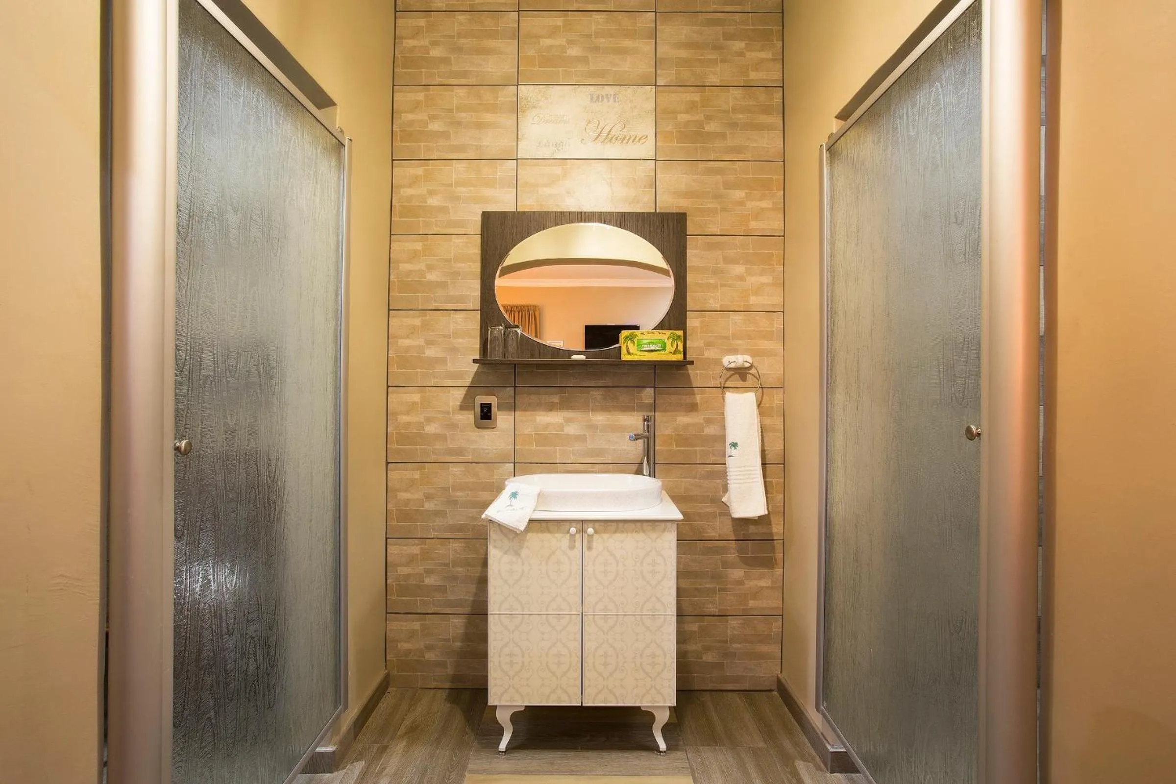 Bathroom in The Royal Palm B&B