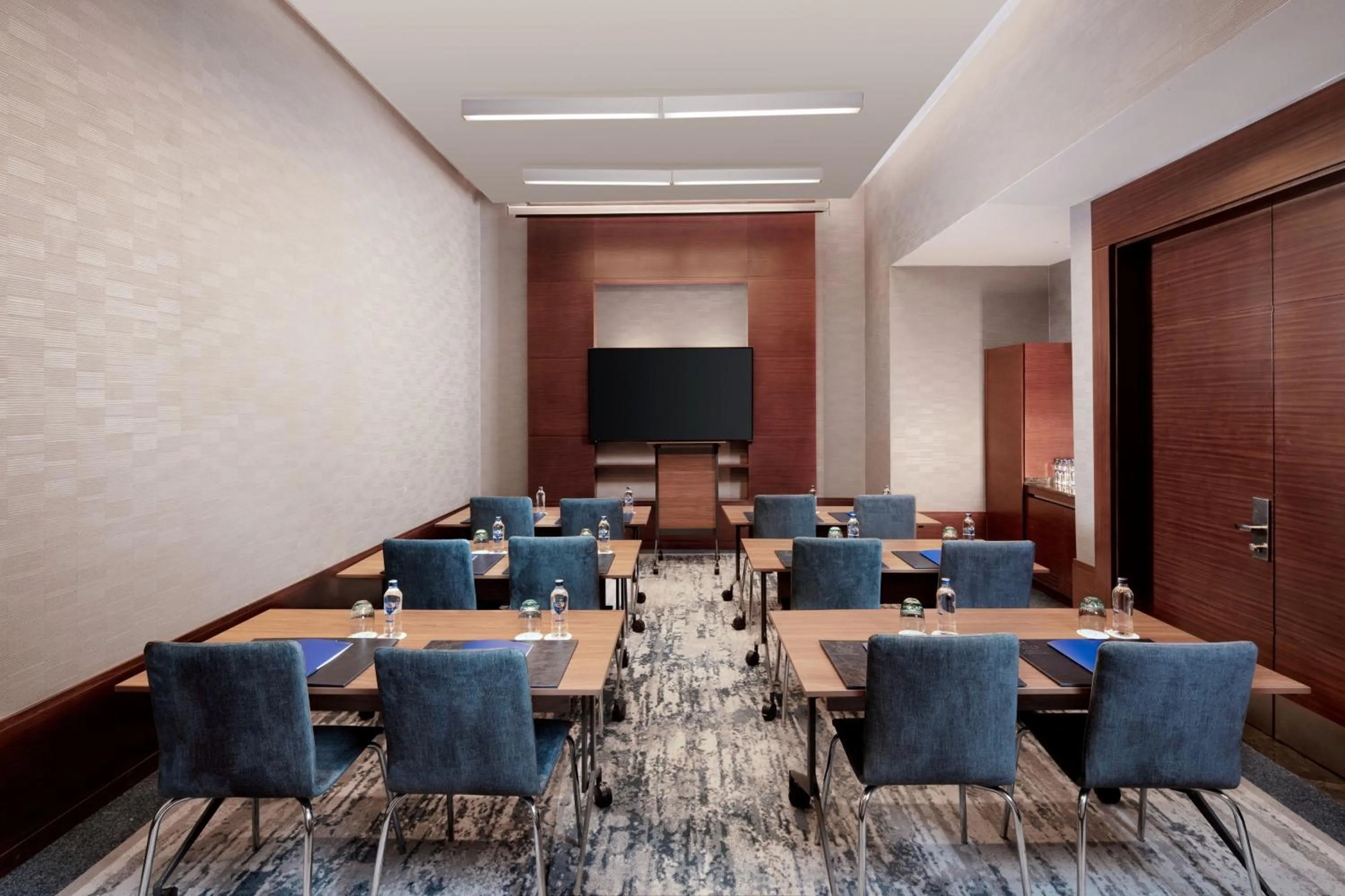 Meeting/conference room in Delta Hotels by Marriott Istanbul Levent