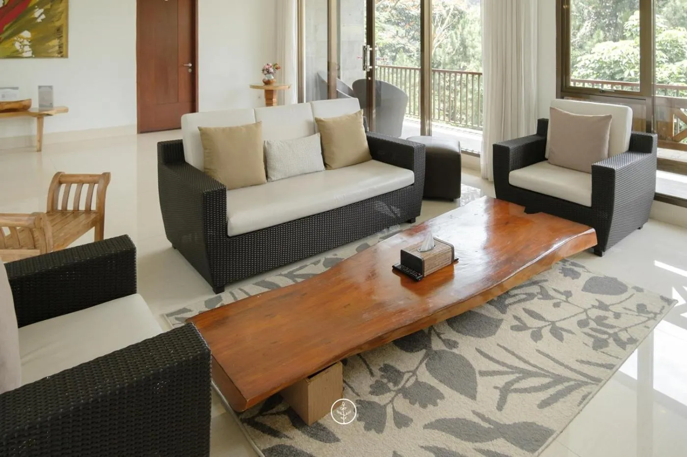 Living room in Hikari Hill View Villa 7 bedrooms with a private swimming pool