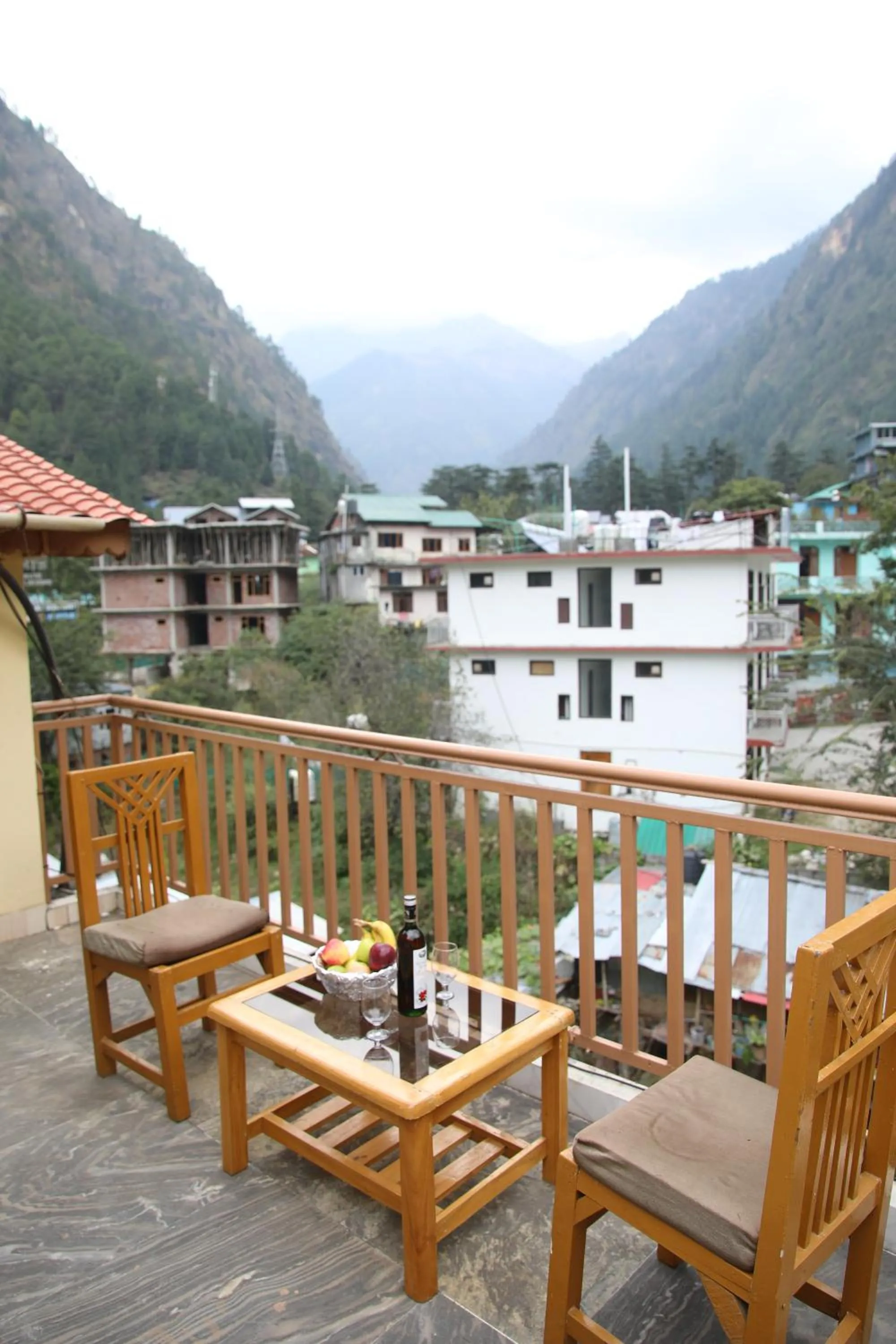 Property building in Hotel Purnima - A Riverside Hotel in Kasol