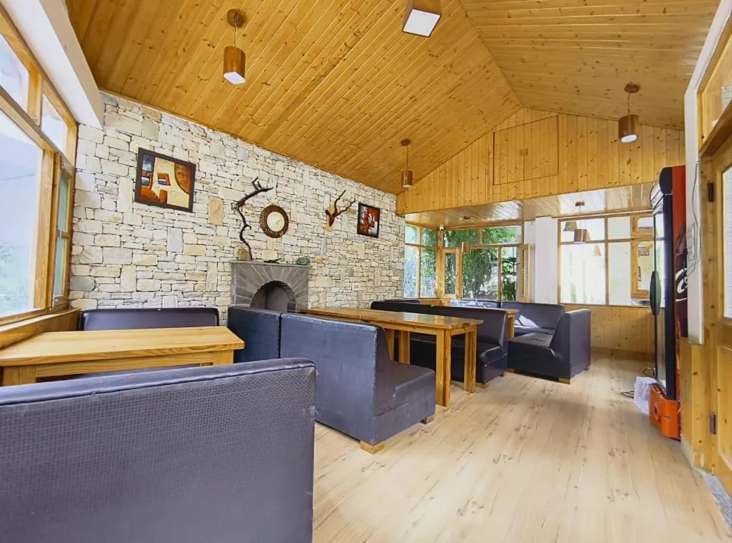 Property building in Hotel Purnima - A Riverside Hotel in Kasol