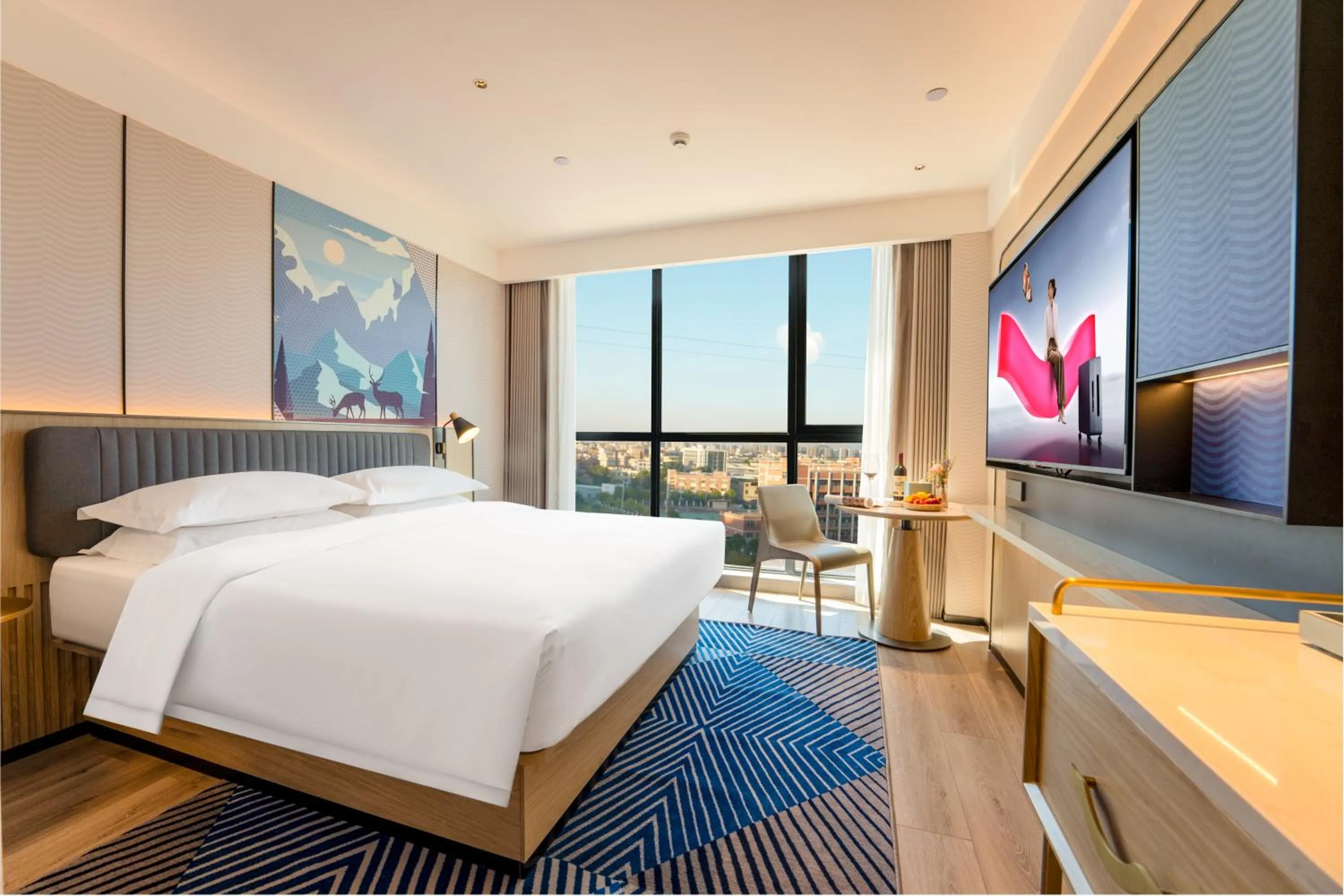 Standard Queen Room in Echarm Hotel Guangzhou Baiyun Airport Flagship Store-Free airport shuttle-Free one-way shuttle to the Canton Fair Complex during the fair period-Free VPN