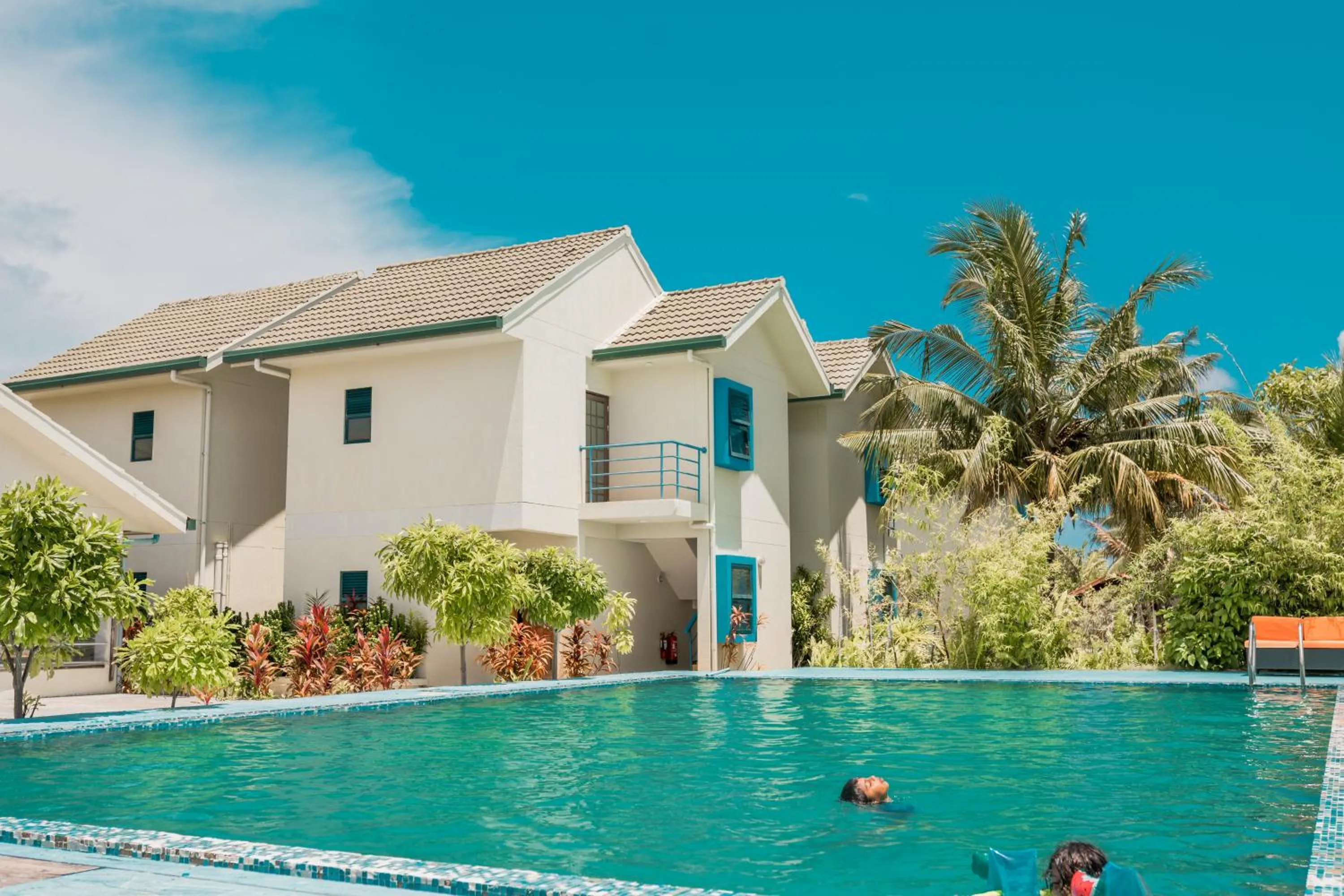 Long Beach Laamu Hotel