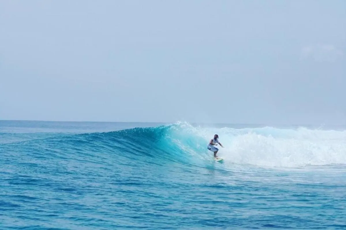 Long Beach Laamu Hotel