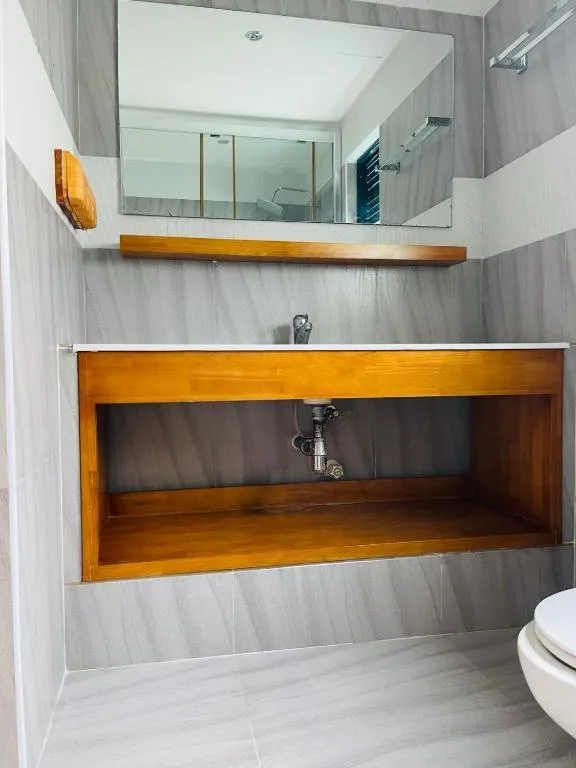 Long Beach Laamu Hotel