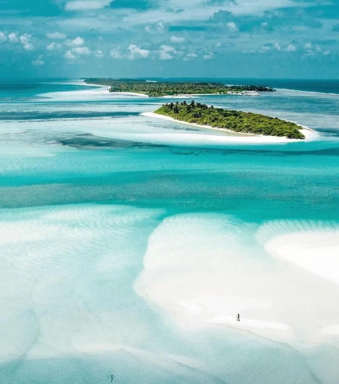 Natural landscape in Long Beach Laamu Hotel