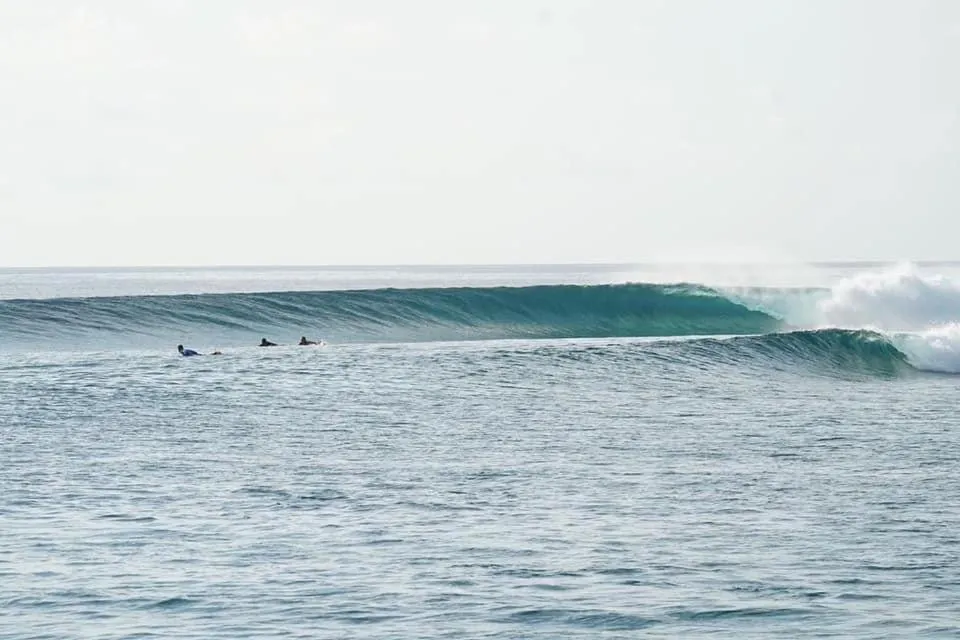 Long Beach Laamu Hotel
