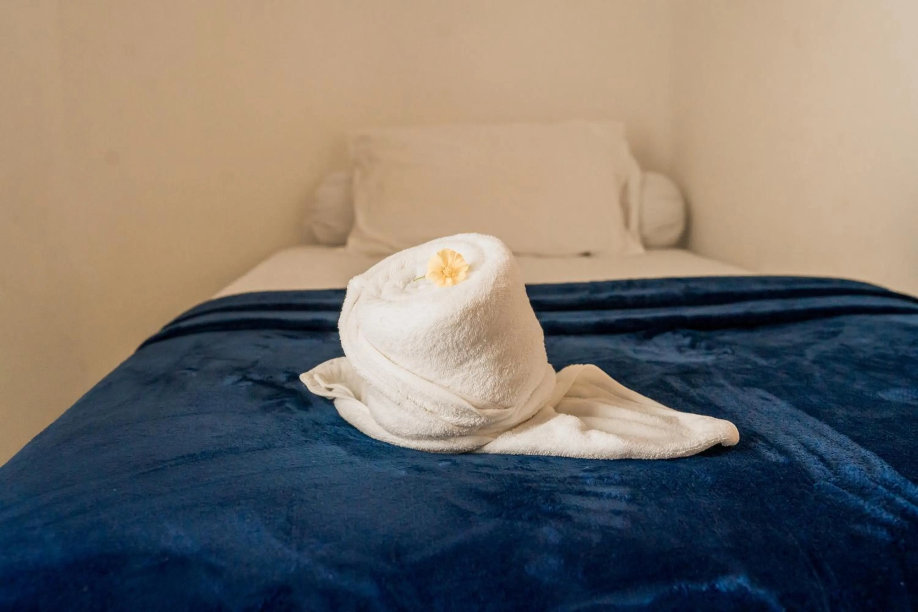 Long Beach Laamu Hotel