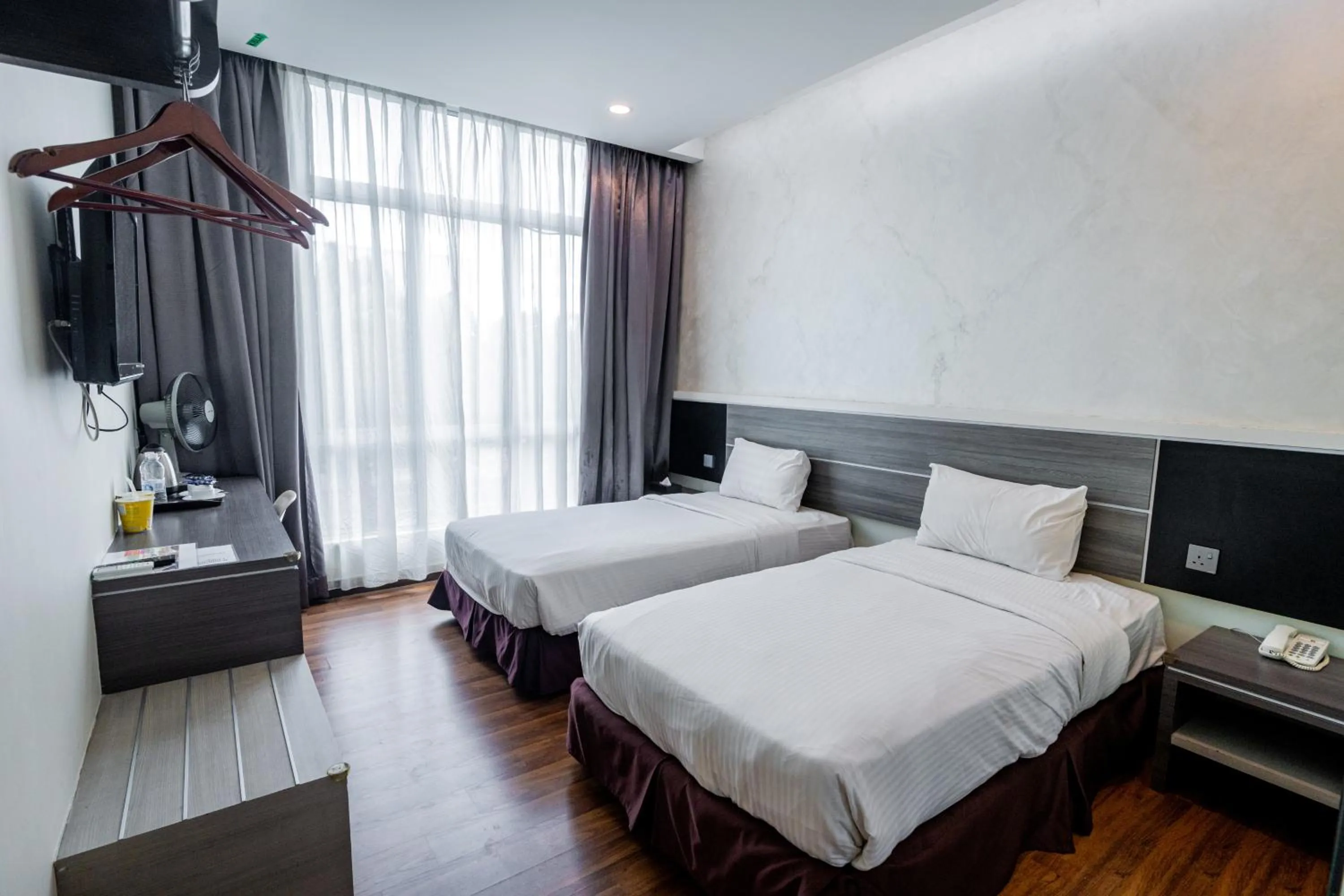 Bedroom, Bed in Indra Hotel Ipoh