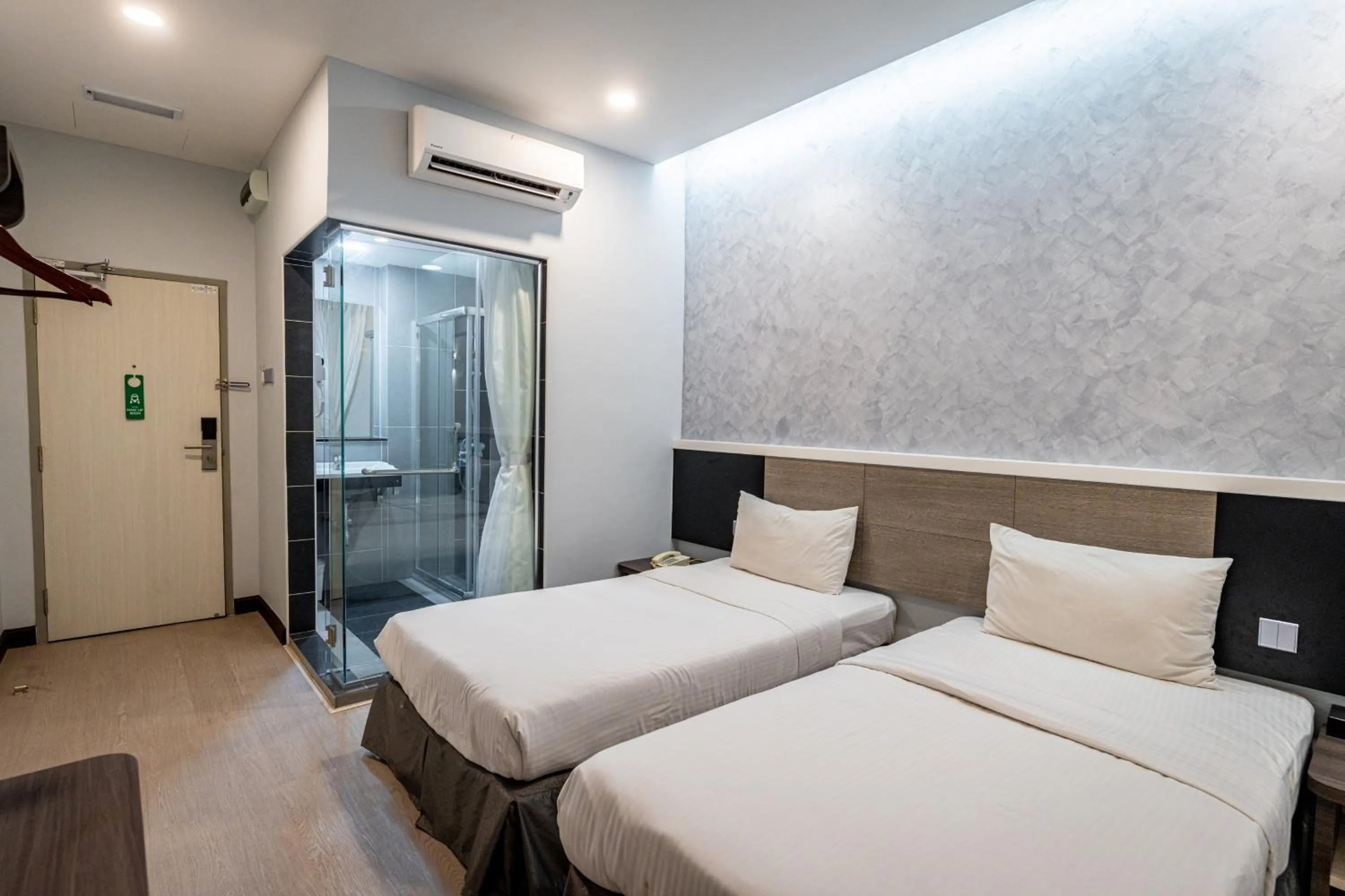 Bedroom, Bed in Indra Hotel Ipoh