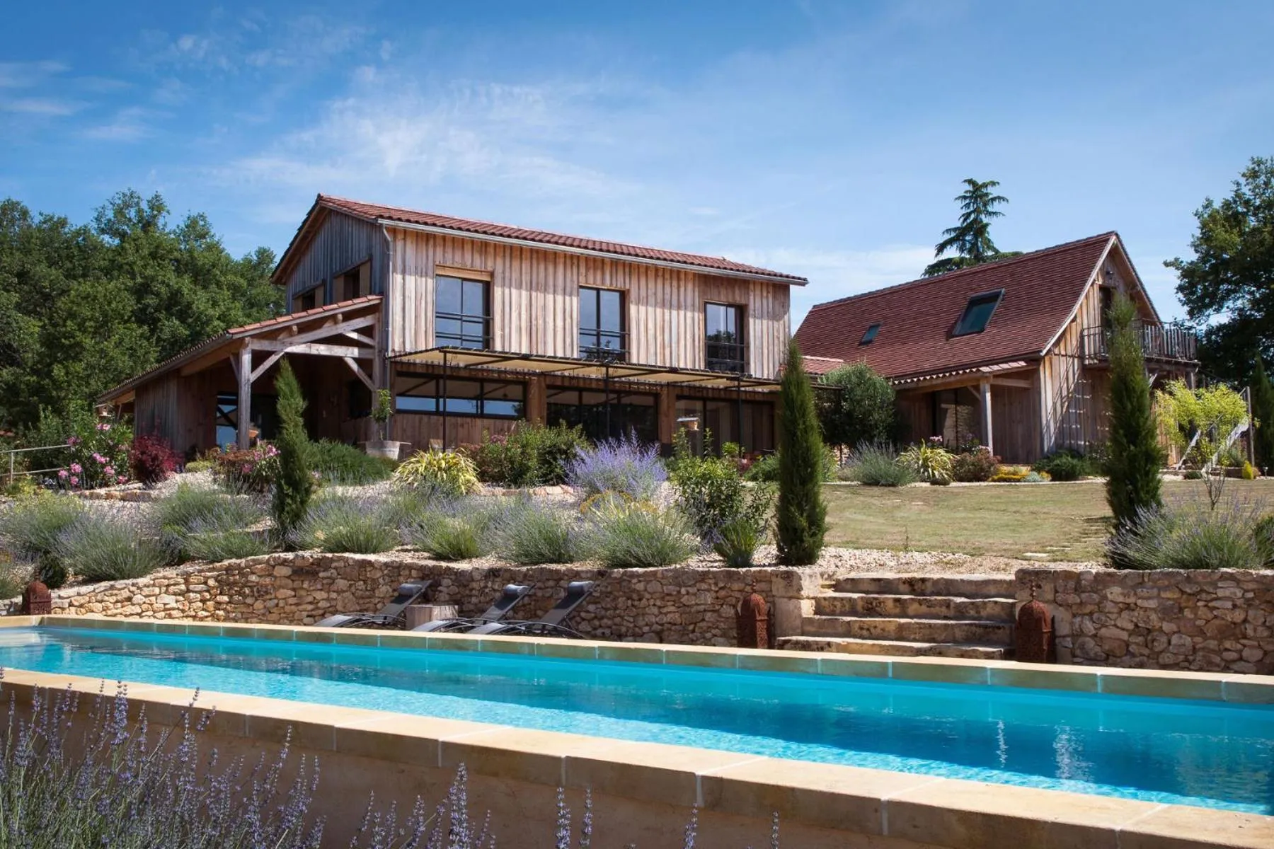 Swimming pool in Le Lion D'Or en PERIGORD