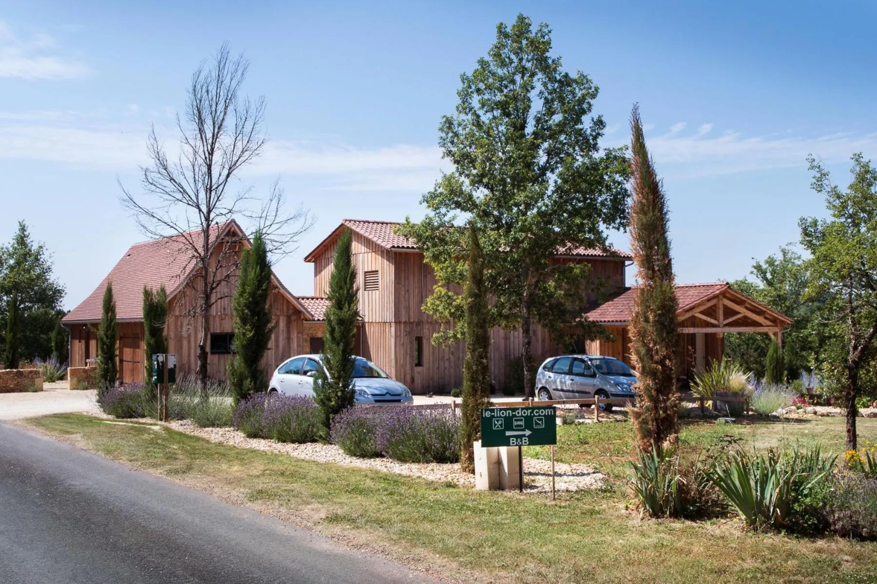 Parking in Le Lion D'Or en PERIGORD