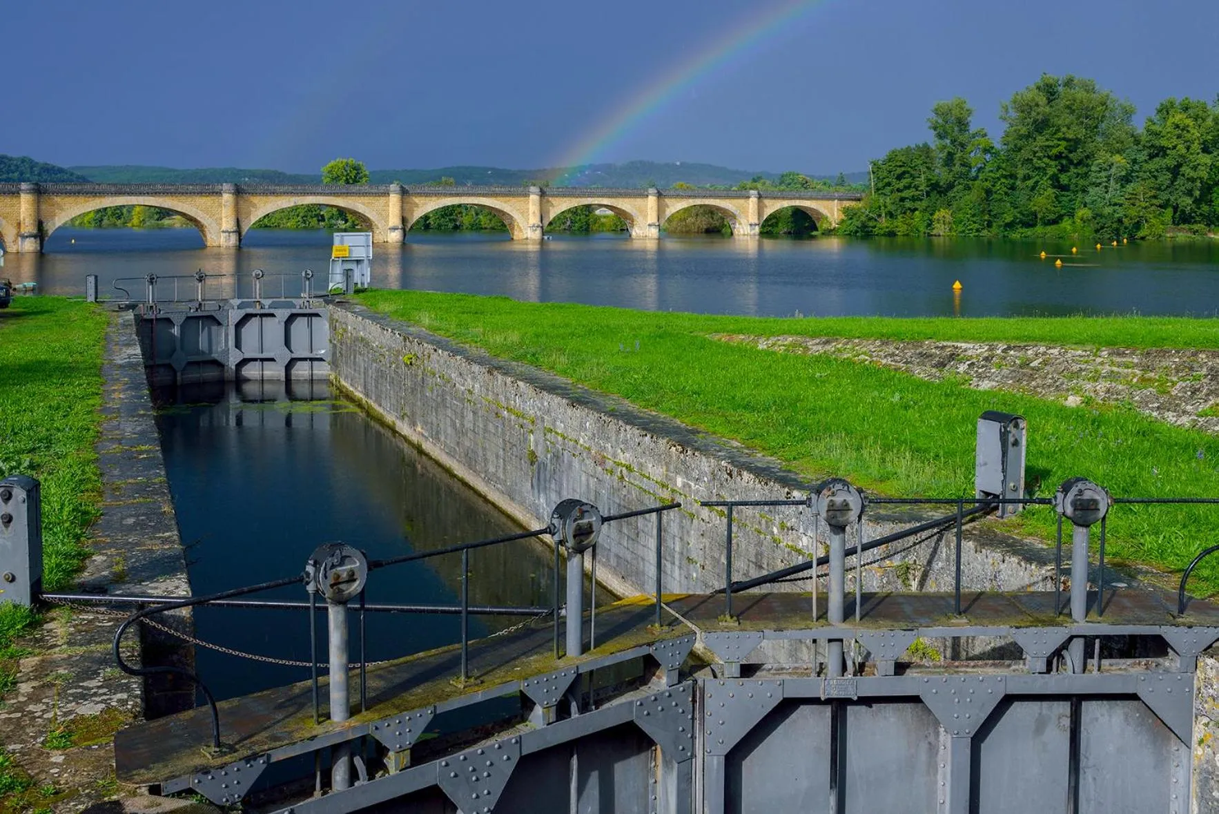 Hiking in Le Lion D'Or en PERIGORD