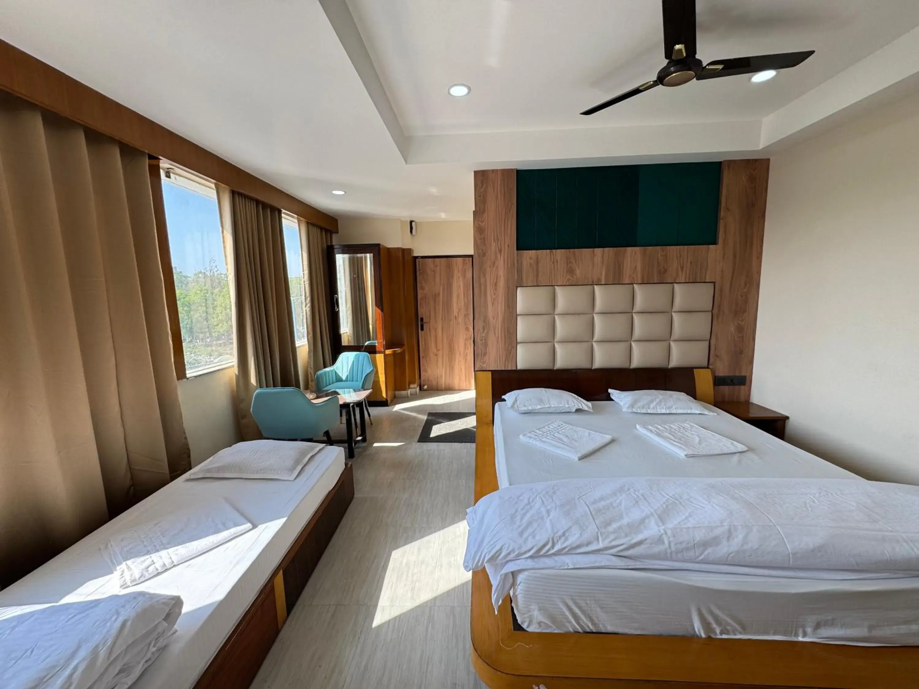 Triple Room with City View - single occupancy in Hotel M Plaza New Digha Triple Room with City View - single occupancy in Hotel M Plaza New Digha