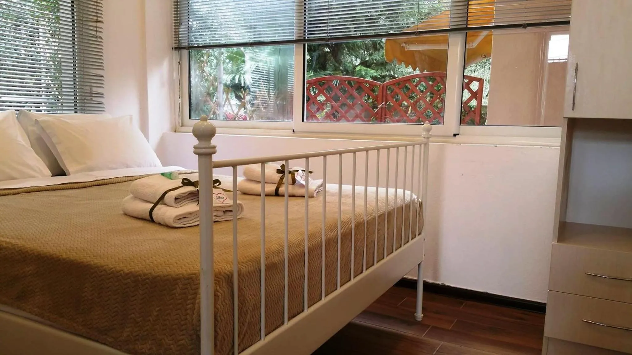 Bedroom, Bed in Villa Anna