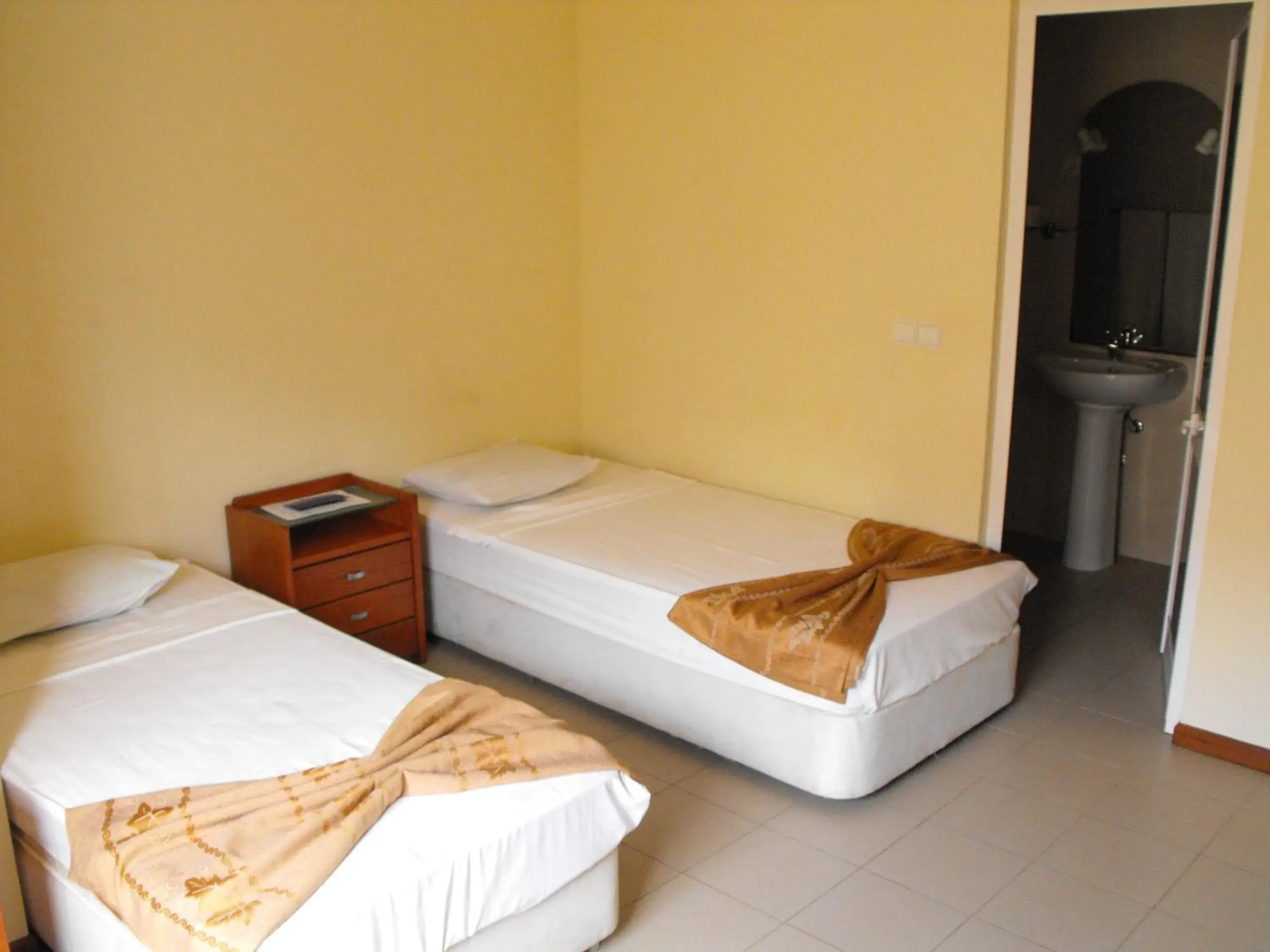 Standard Twin Room in Hotel Lazareto Standard Twin Room in Hotel Lazareto