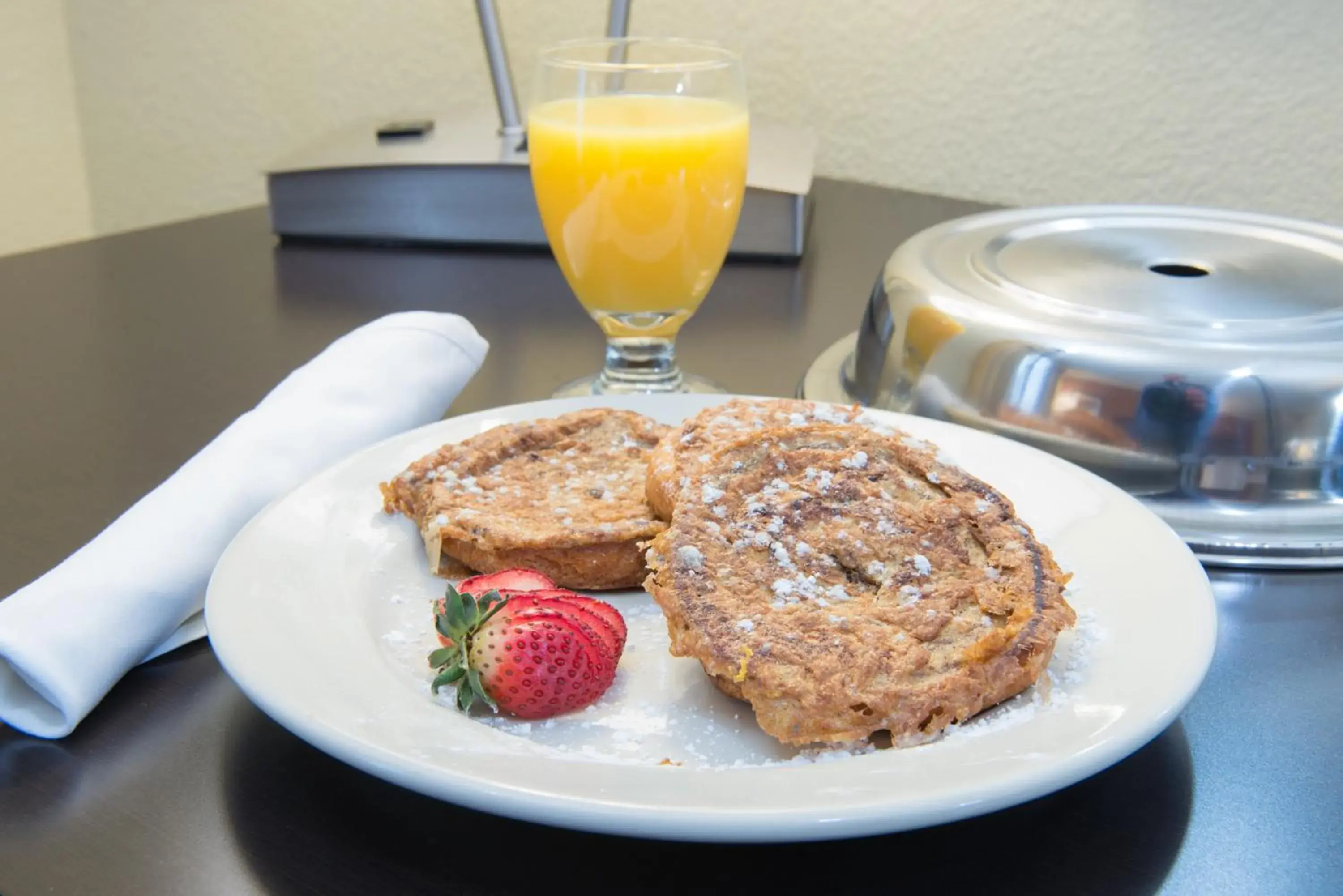 Photo of the whole room in Holiday Inn Bismarck by IHG Photo of the whole room in Holiday Inn Bismarck by IHG