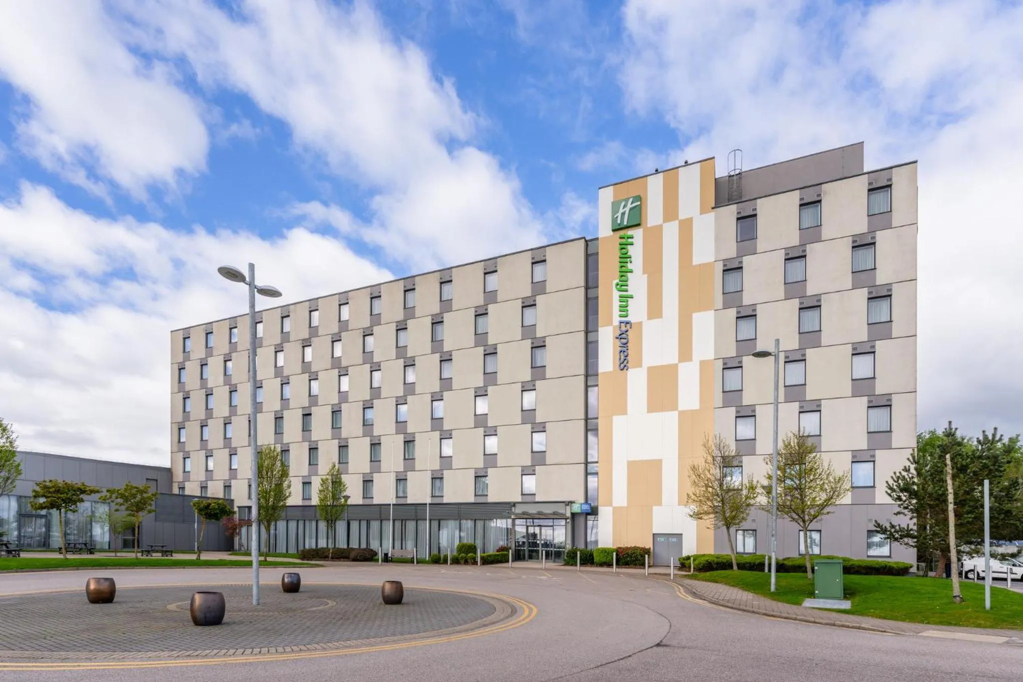 Property building in Holiday Inn Express Aberdeen Airport by IHG