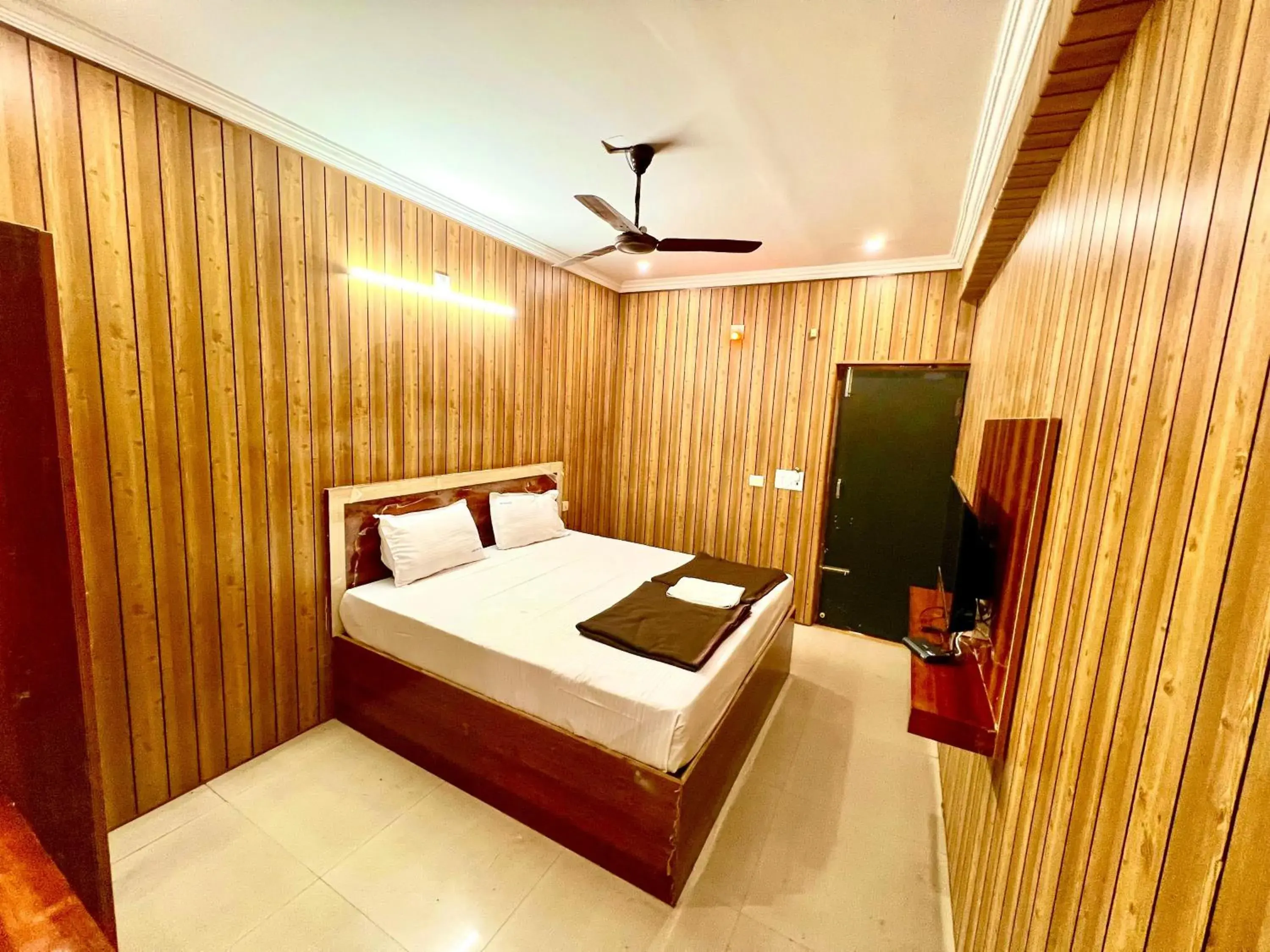 Bed in Hotel Govindh Heights Bed in Hotel Govindh Heights