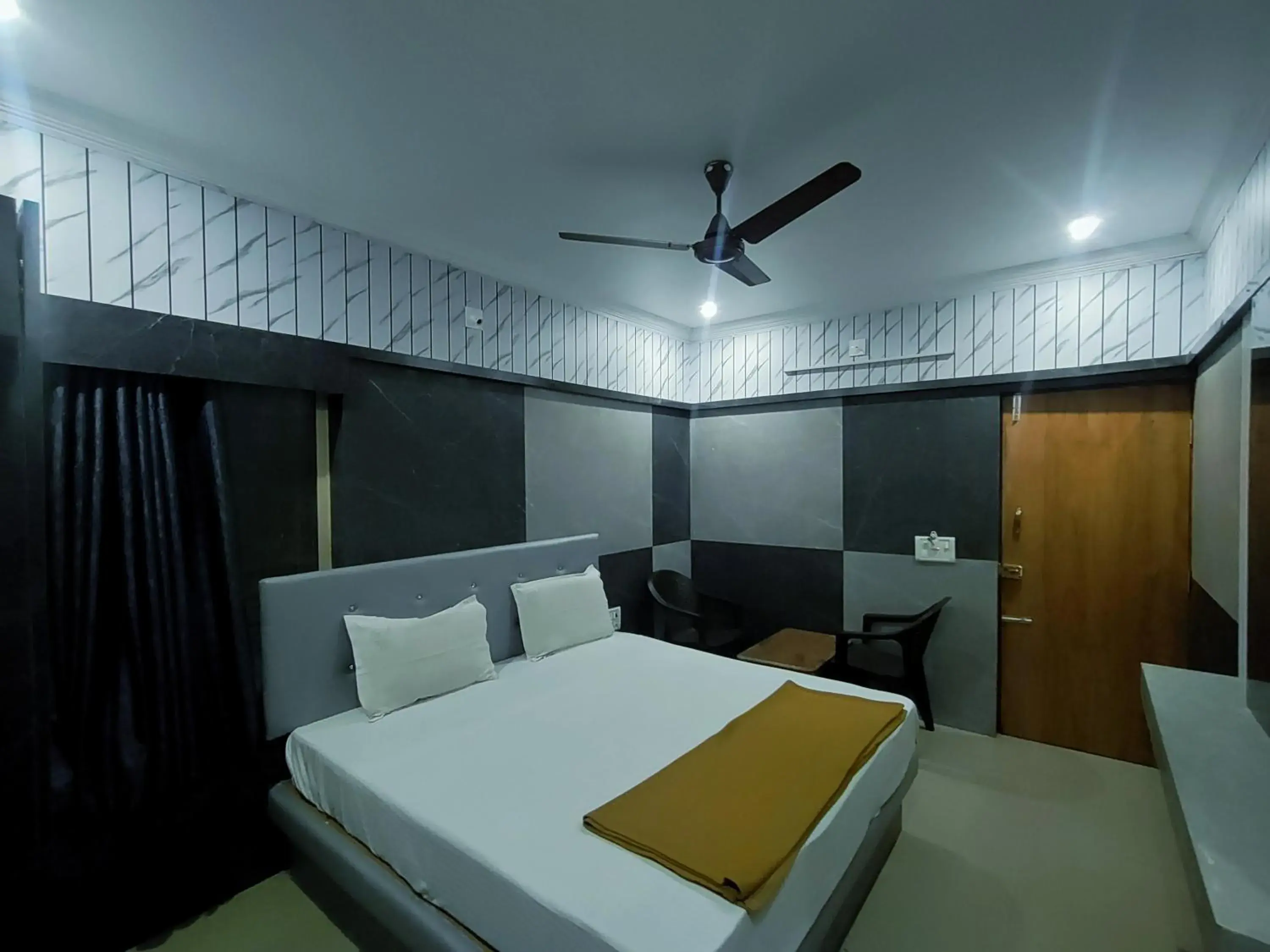 Bed in Hotel Govindh Heights Bed in Hotel Govindh Heights