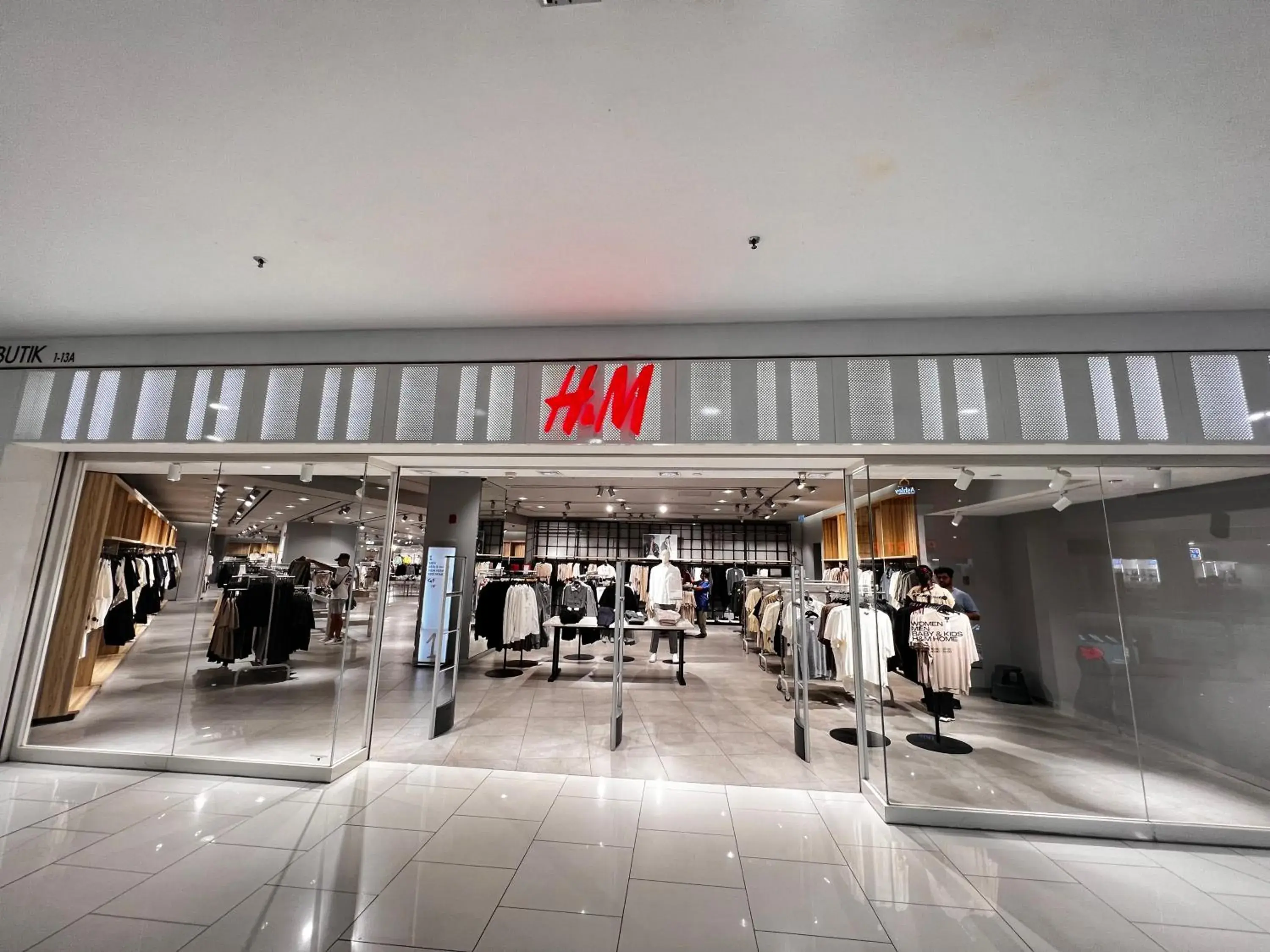 Restaurant/places to eat in Quill Residences Exclusive Suites KLCC Restaurant/places to eat in Quill Residences Exclusive Suites KLCC