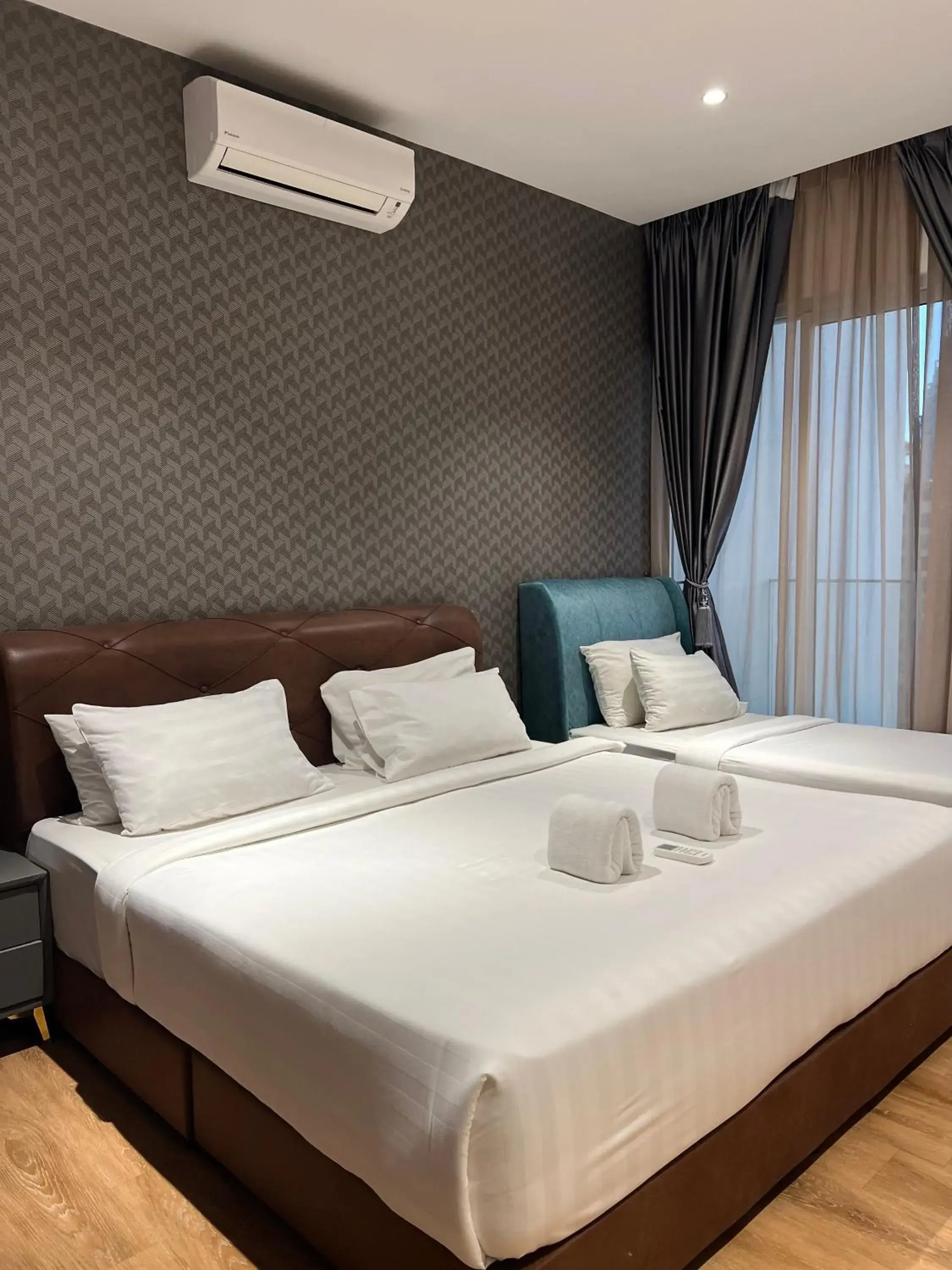 Junior Suite with Balcony in Quill Residences Exclusive Suites KLCC Junior Suite with Balcony in Quill Residences Exclusive Suites KLCC